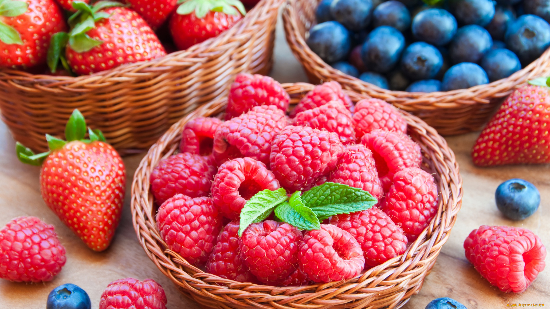 еда, фрукты, , ягоды, корзинка, клубника, черника, малина, ягоды, fresh, berries, мята