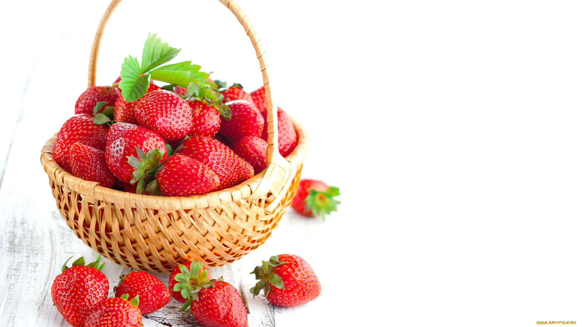 еда, клубника, , земляника, спелая, ягоды, strawberry, весна, fresh, berries, корзинка, красные