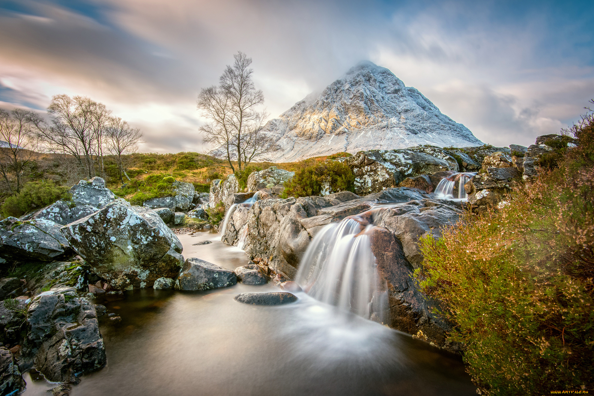 природа, водопады, buachaille, etive, mоr, северо-шотландское, нагорье, облака, камни, поток, гора, шотландия