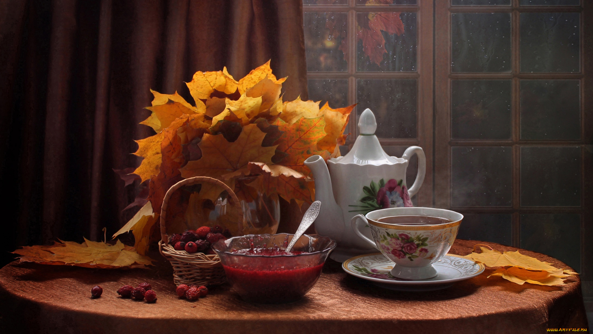 еда, натюрморт, чашка, листья, ягоды, посуда, чайник, стол, чаепитие, окно, корзинка, варенье, штора