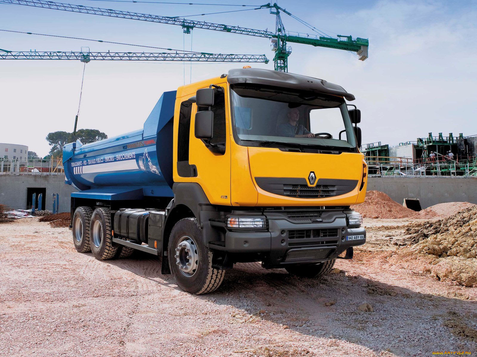 автомобили, renault, trucks