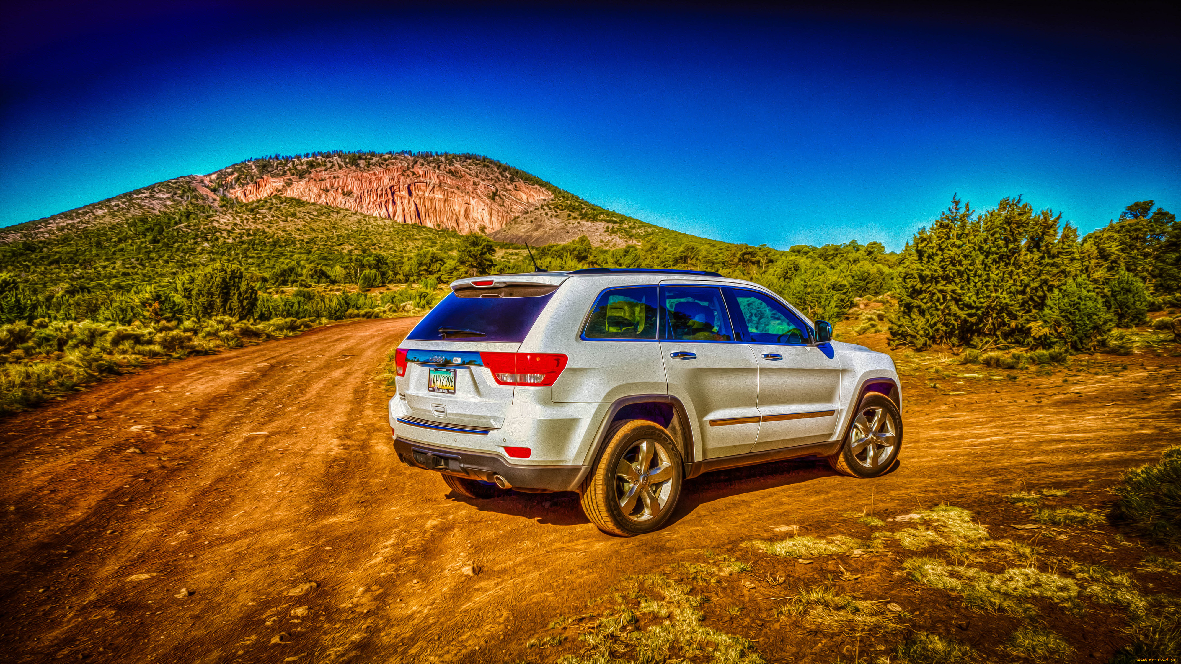 Jeep grand cherokee бименджи драйв. Джип Чероки Маунтин. Jeep Grand Cherokee обои. Гранд Чероки Трекхок. Джип Гранд Чероки Trackhawk 2020.