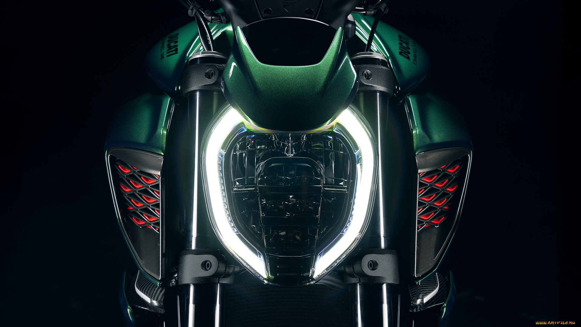 2024, ducati, diavel, v4, for, bentley, limited, edition, мотоциклы, ducati, diavel, v4, for, bentley, limited, edition, фара, вид, спереди