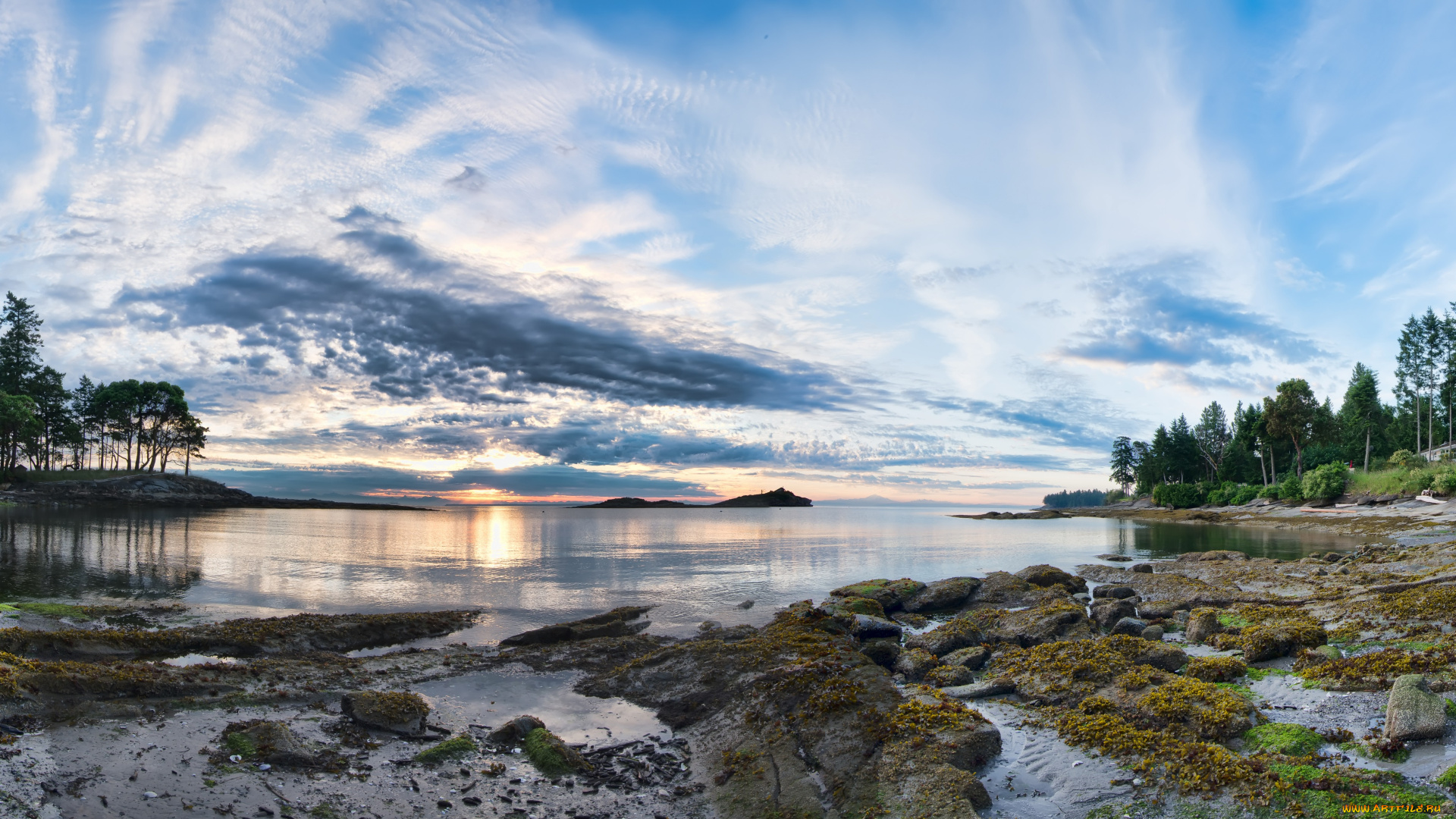 galiano, island, panorama, british, columbia, природа, пейзажи, мох, трава, камни, лес, океан, побережье, острова, свет, облака