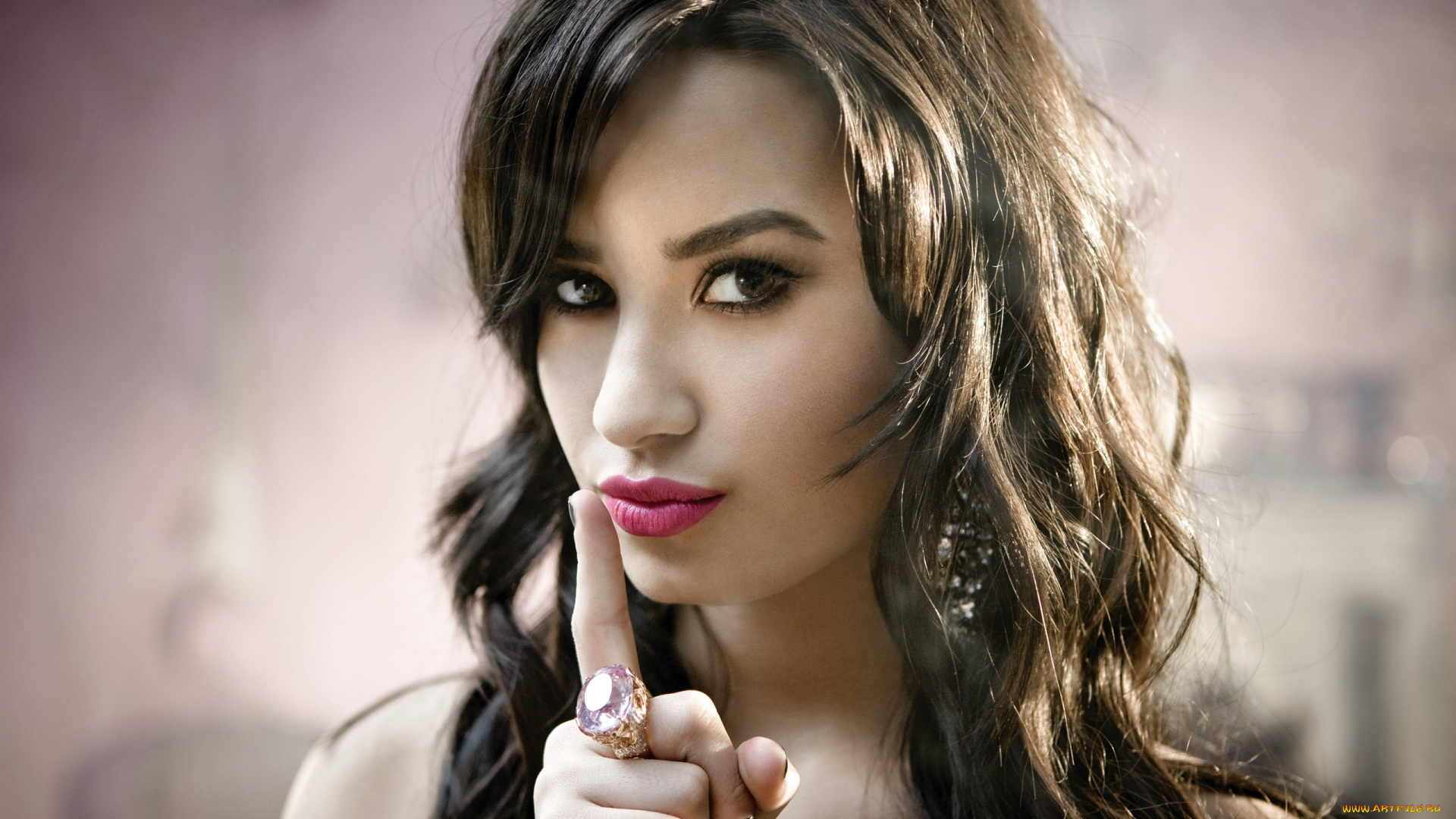 Demi, Lovato, девушки