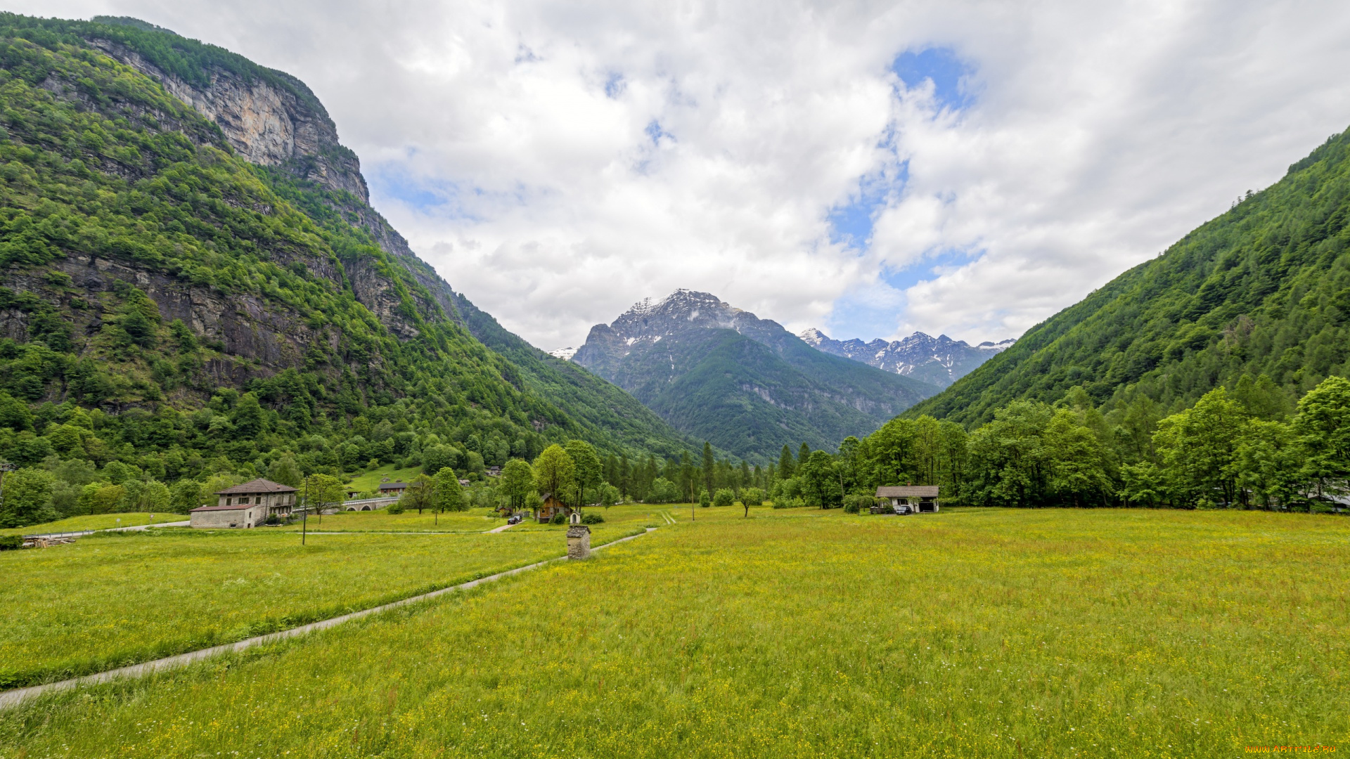 природа, пейзажи, облака, долина, трава, ущелье, деревья, sonogno, горы, canton, ticino, швейцария