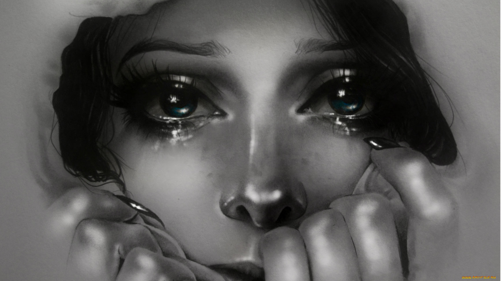 На столе лежат глаза. Девушка с грустными глазами. Плачущая девушка. Женщина с печальными глазами. Девушка в слезах.