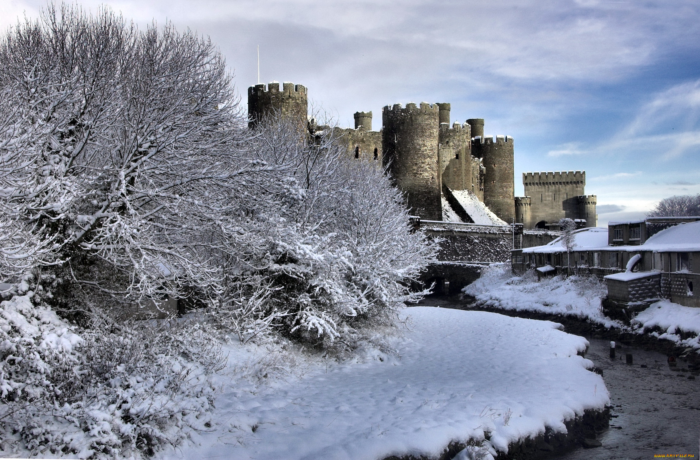 conwy, castle, уэльс, города, дворцы, замки, крепости, снег, зима, башни, река, деревья