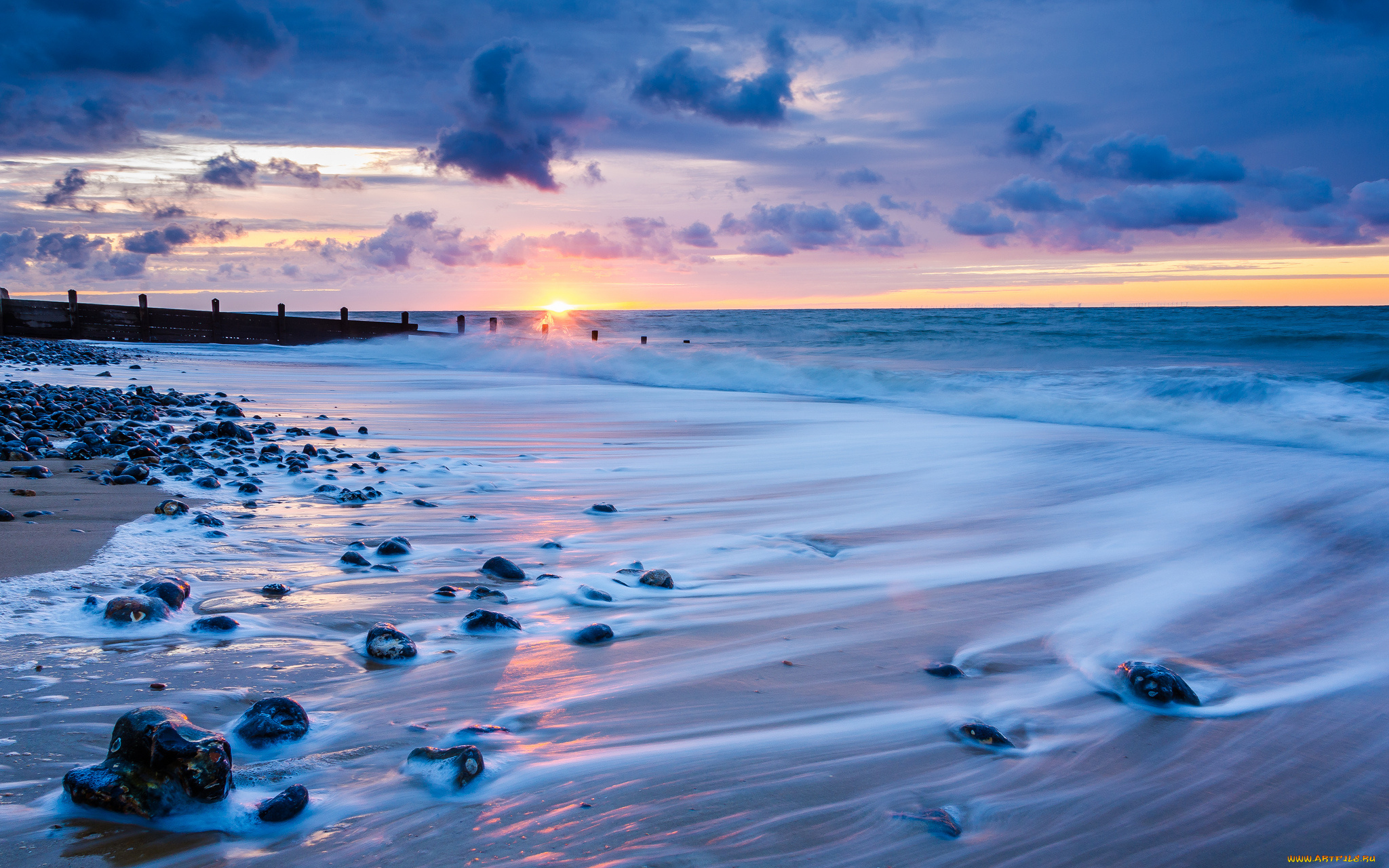 закат вода камни берег море sunset water stones shore sea бесплатно