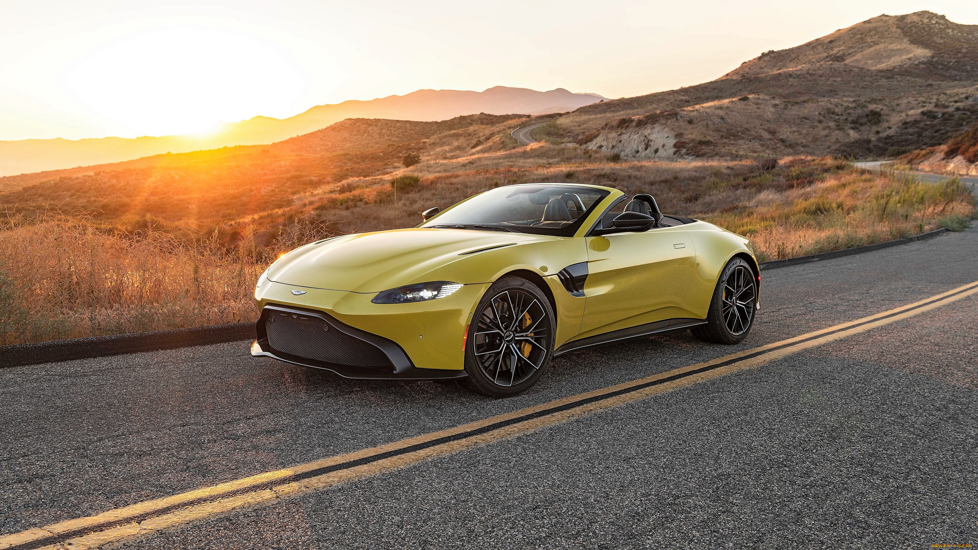 aston, martin, vantage, roadster, автомобили, aston, martin, желтый, кабриолет, горы, дорога