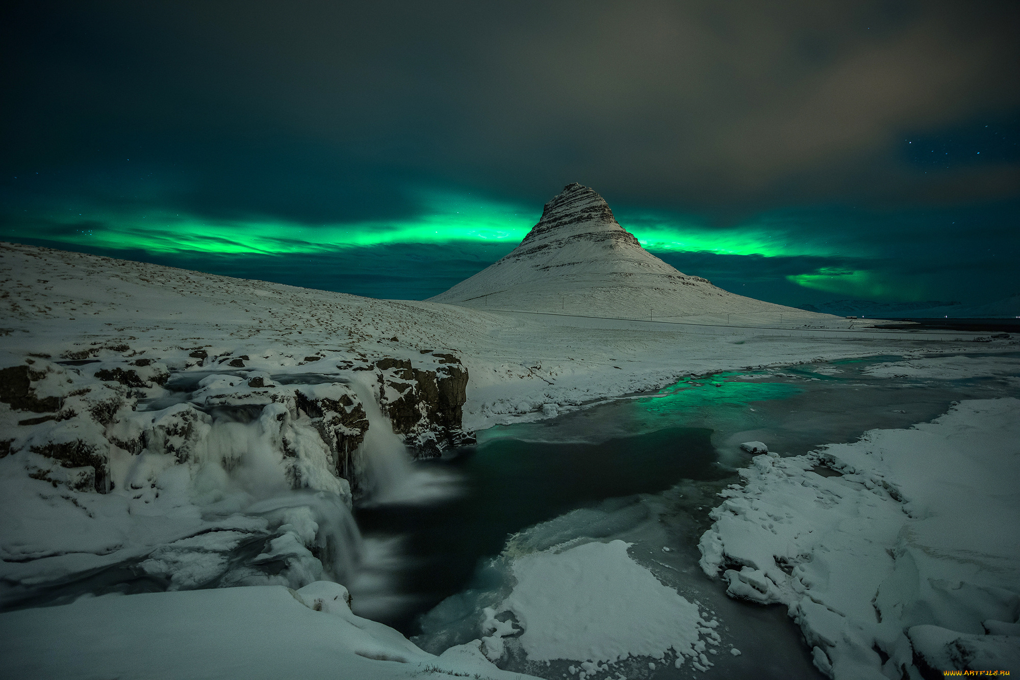 природа, северное, сияние, скалы, вулкан, гора, kirkjufell, исландия, ночь, снег, водопад