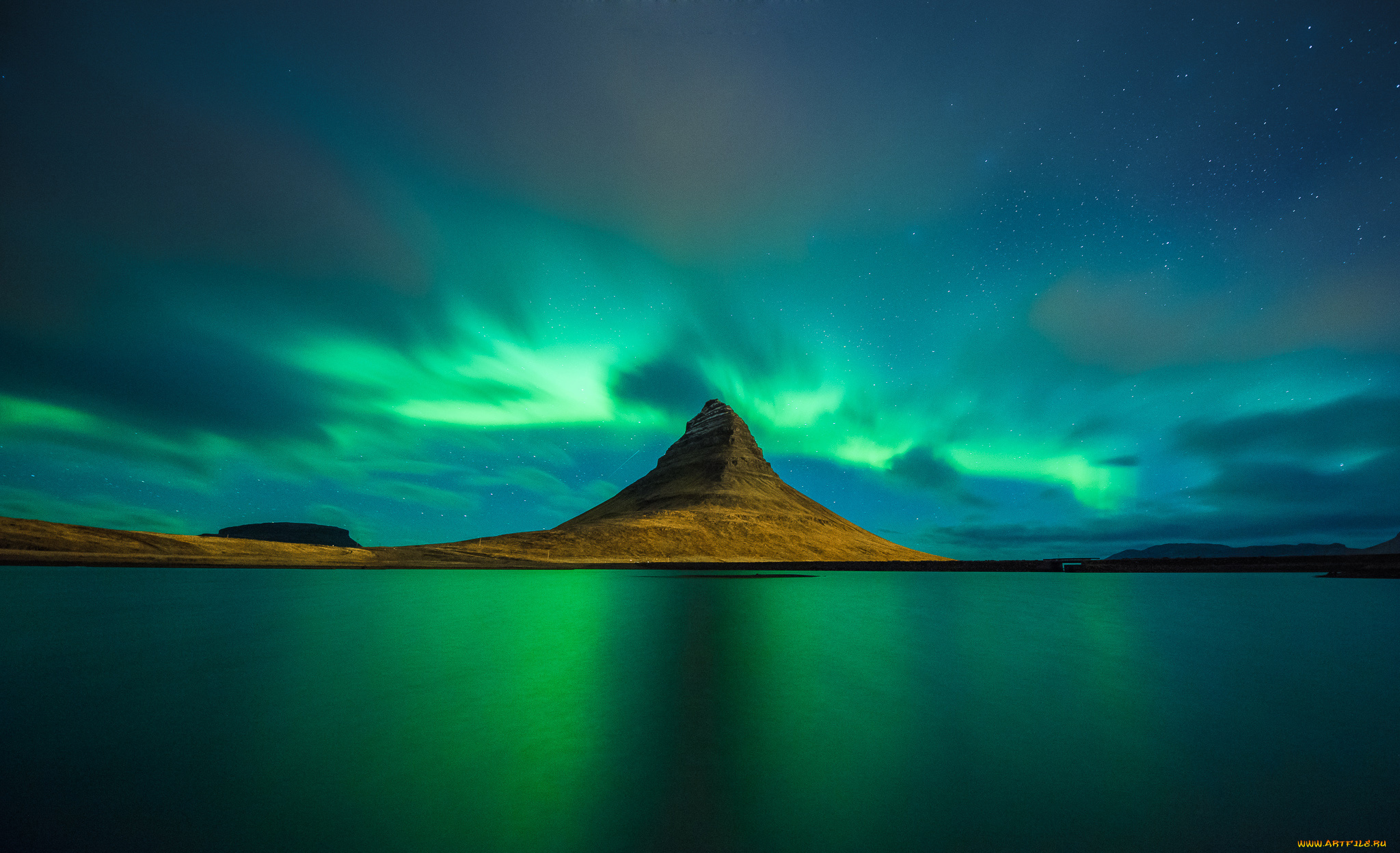 природа, северное, сияние, iceland, reflection, aurora, borealis, kirkjufell, исландия