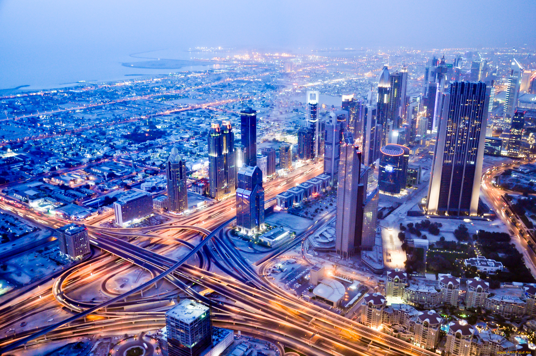 Самые классные города. Дубай Скайлайн. ОАЭ город Дубай. Дубай шахри. Дубай Шейх заед роуд.