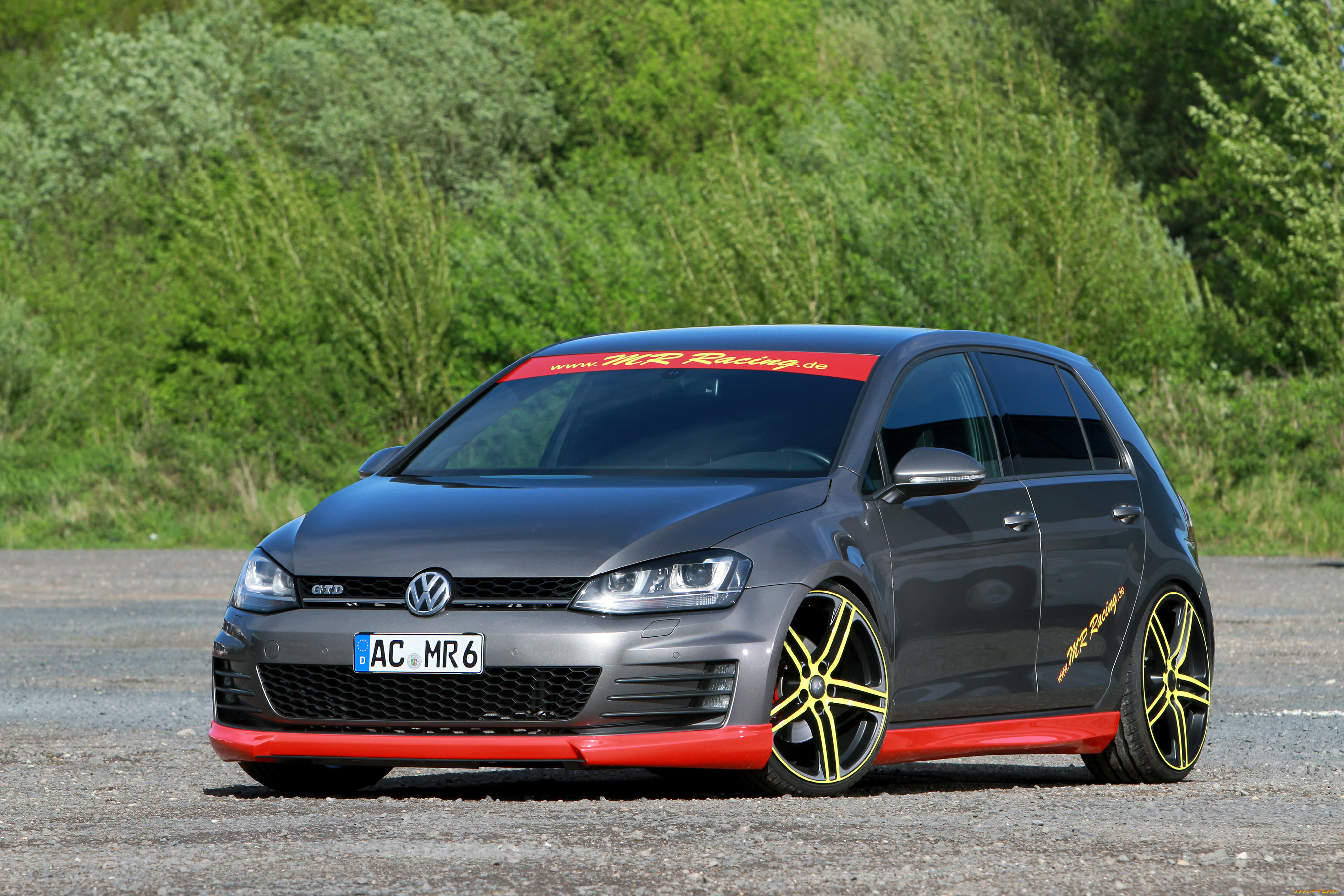 Тюнинг фольксваген. Volkswagen Golf тюнингованный. Volkswagen Golf 2015 тюнинг. Volkswagen Golf vi GTI 2015 Tuning. Фольксваген Golf Tuning.