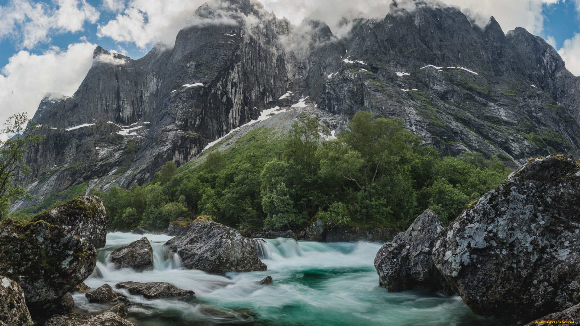 природа, горы, камни, trollveggen, rauma, norway, речка, облака, норвегия