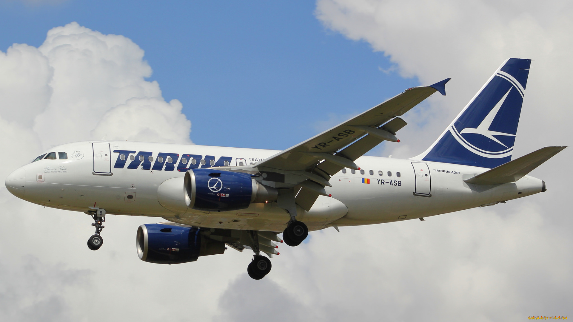 airbus, a318, tarom, авиация, пассажирские, самолёты, полет, небо, авиалайнер