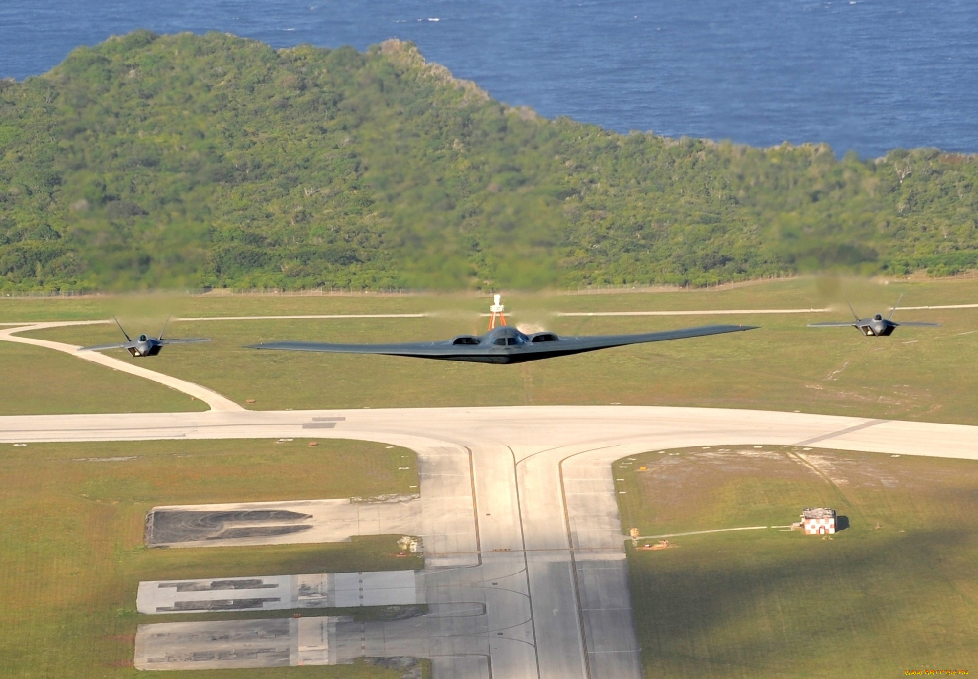 авиация, боевые, самолёты, northrop, взлётная, полоса, взлёт, b-2, малозаметный, невидимка