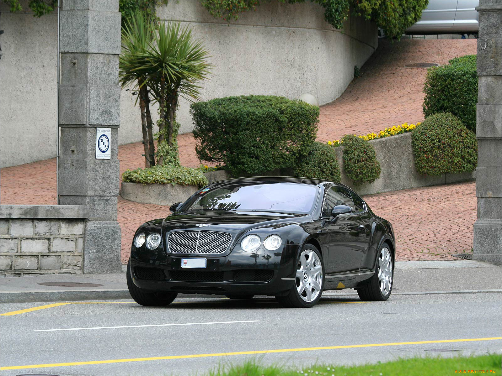 автомобили, bentley