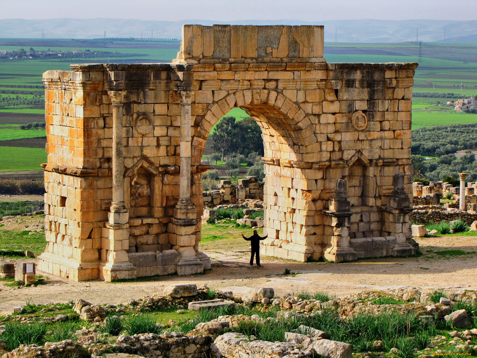 gate, volubilis, roman, ruins, morocco, africa, города, исторические, архитектурные, памятники