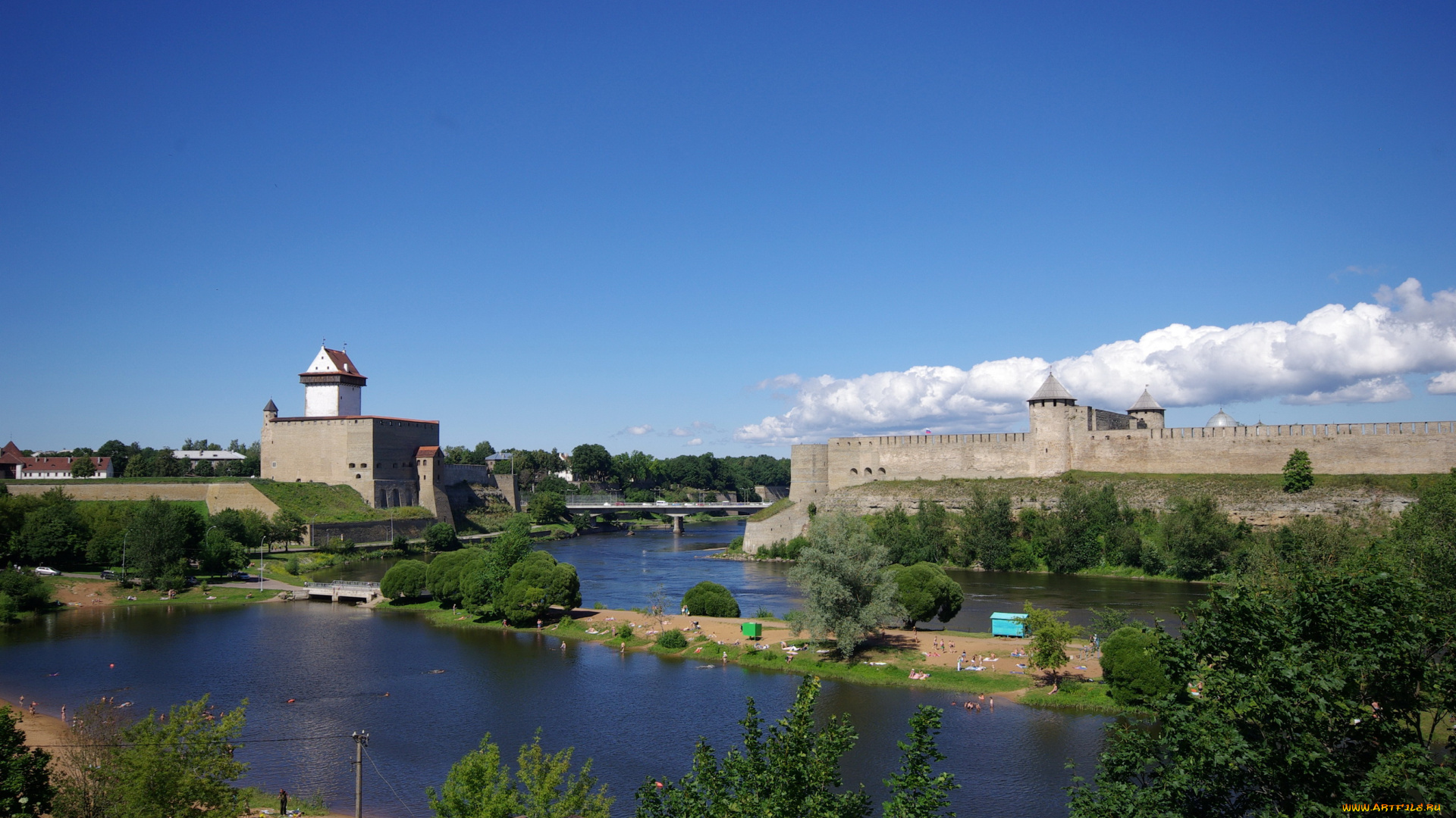 ивангородская, справа, нарвская, слева, крепости, города, дворцы, замки, пейзаж