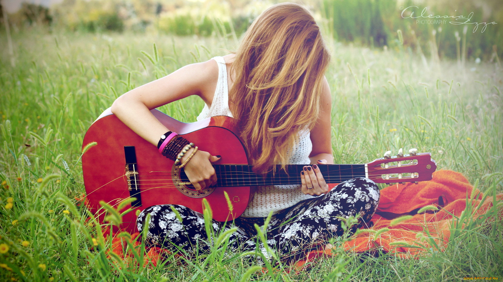 музыка, другое, трава, гитара, девушка