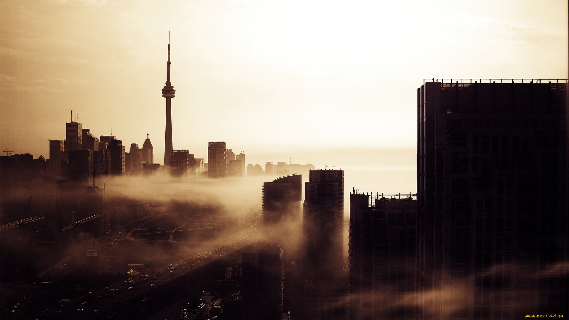 buildings, foggy, sky, города, панорамы, туман, телебашня, улицы, здания, город, toronto, canada