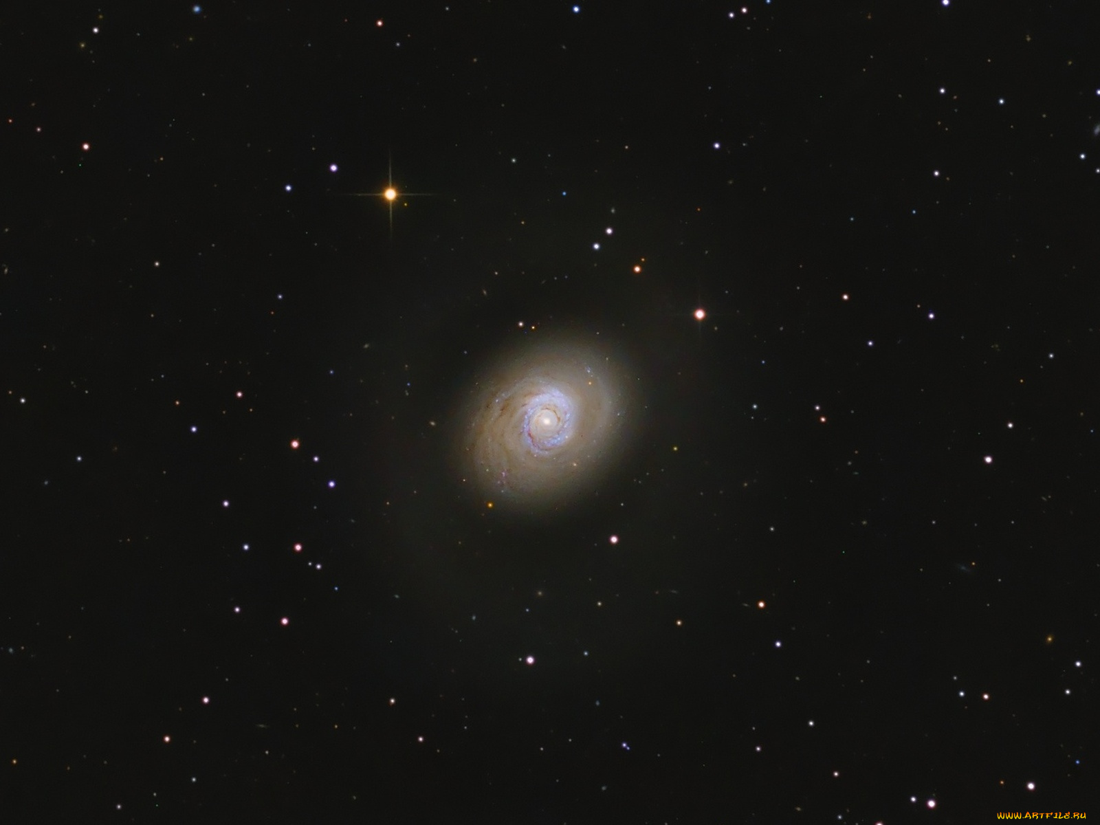 m94, космос, галактики, туманности