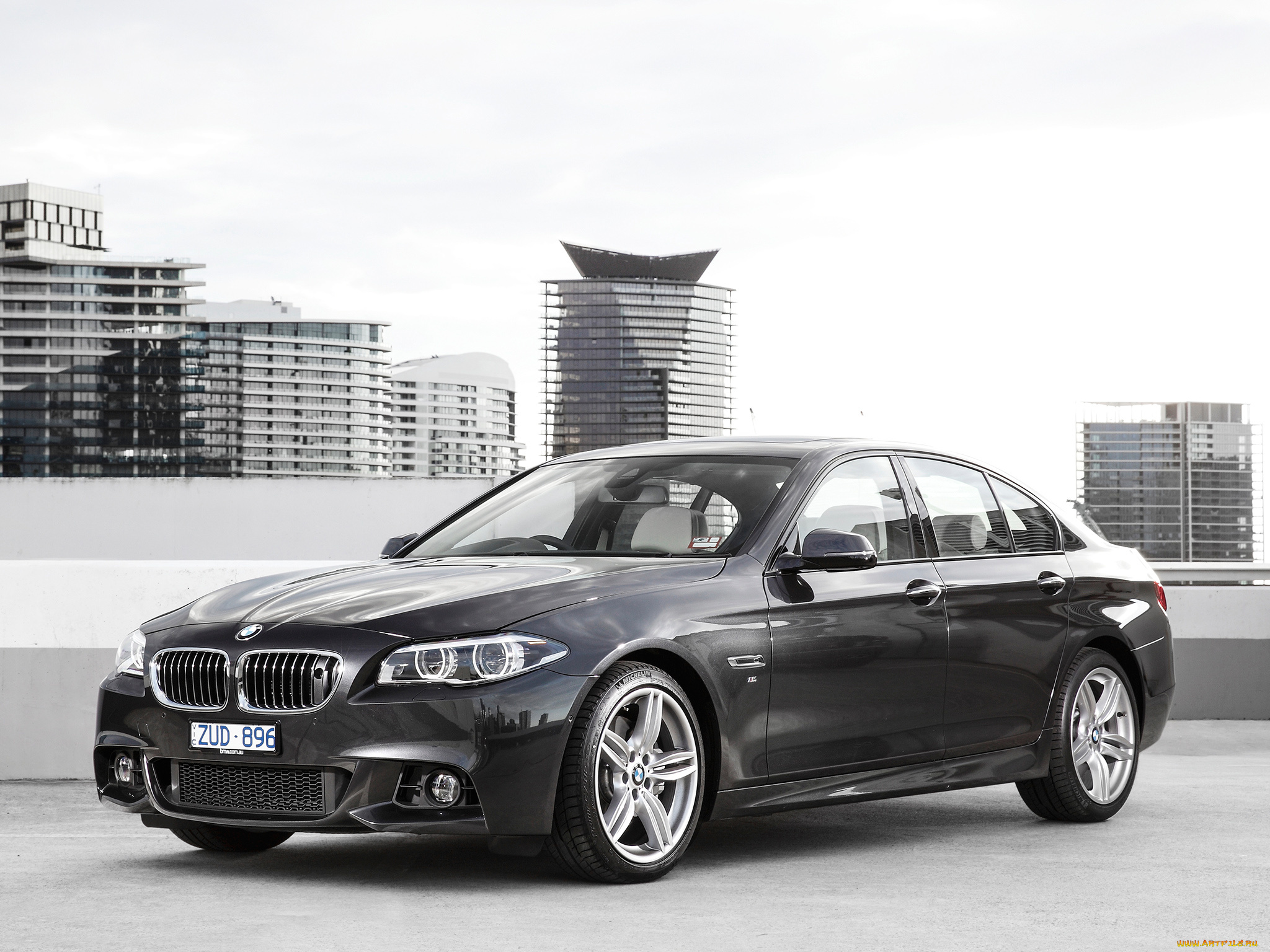 автомобили, bmw, au-spec, sedan, m, sport, package, f10, 2013г, темный, 550i