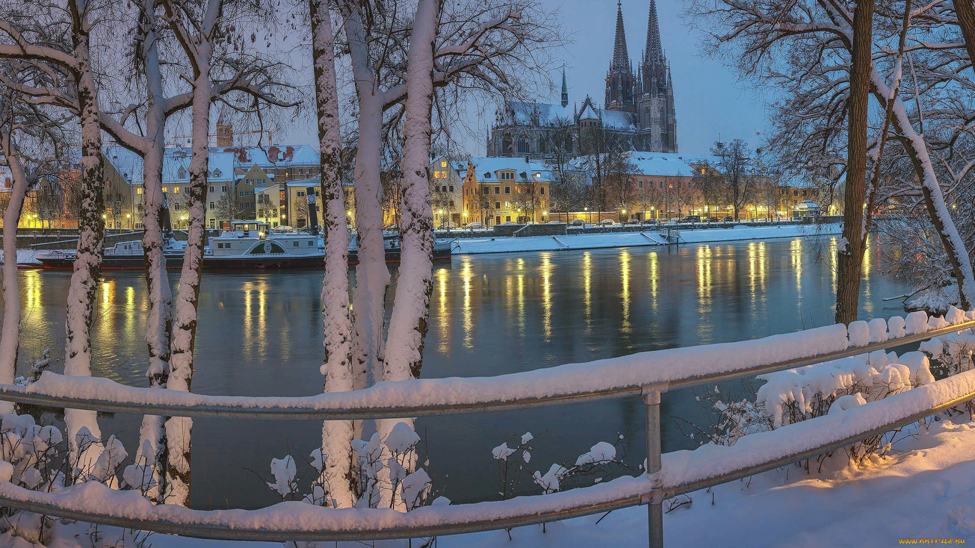 города, регенсбург, , германия, река, вечер, огни, зима, снег