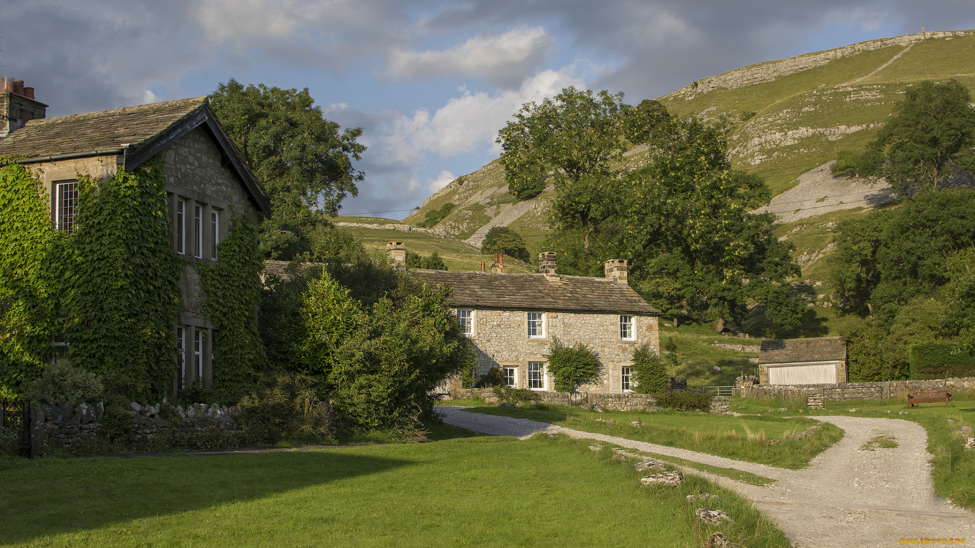 conistone, north, yorkshire, england, города, улицы, площади, набережные, деревья, англия, северный, йоркшир, газон, дорожки, конистон, деревня