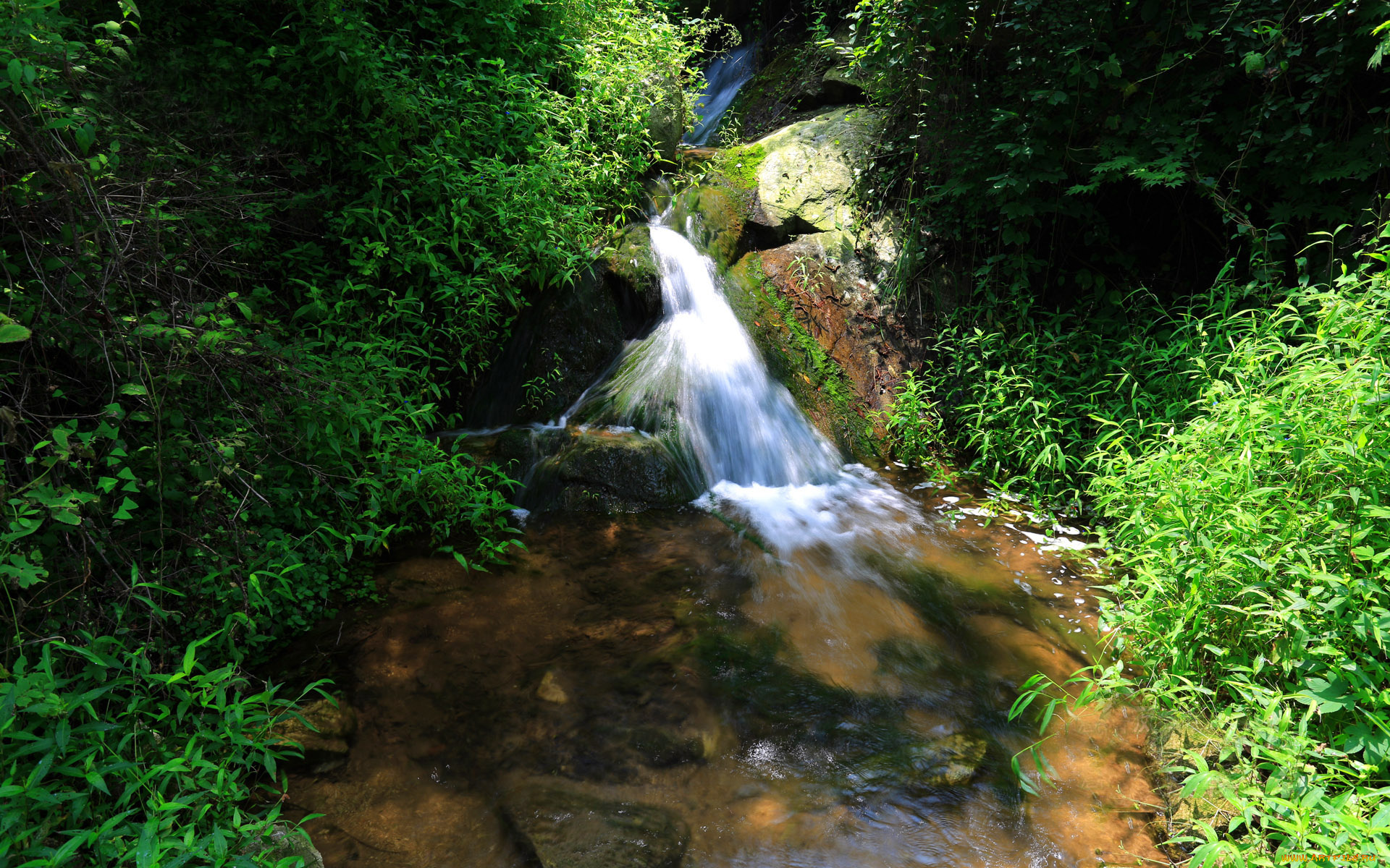 природа, водопады, вода, зелень, камни