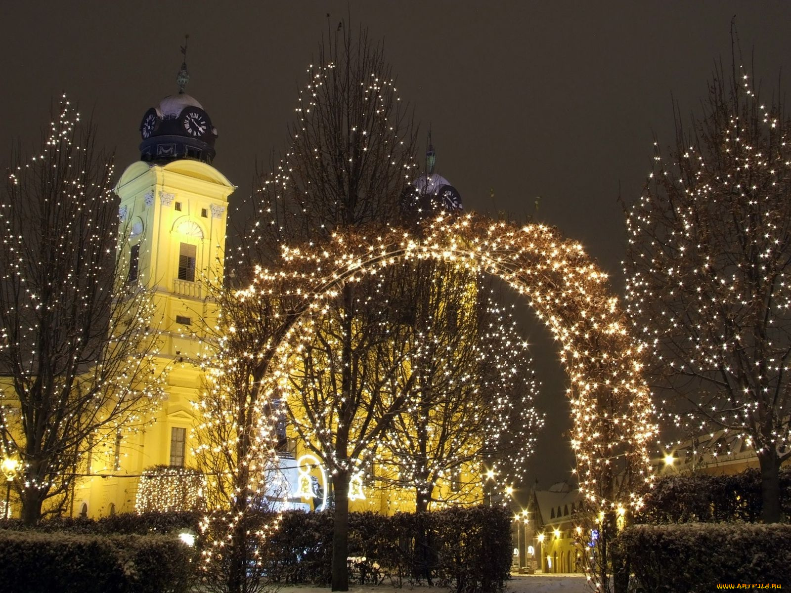 debrecen, hungary, города, огни, ночного