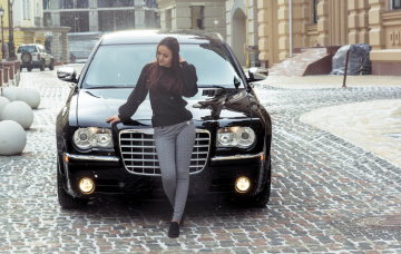 Картинка автомобили -авто+с+девушками boss 300c chrysler