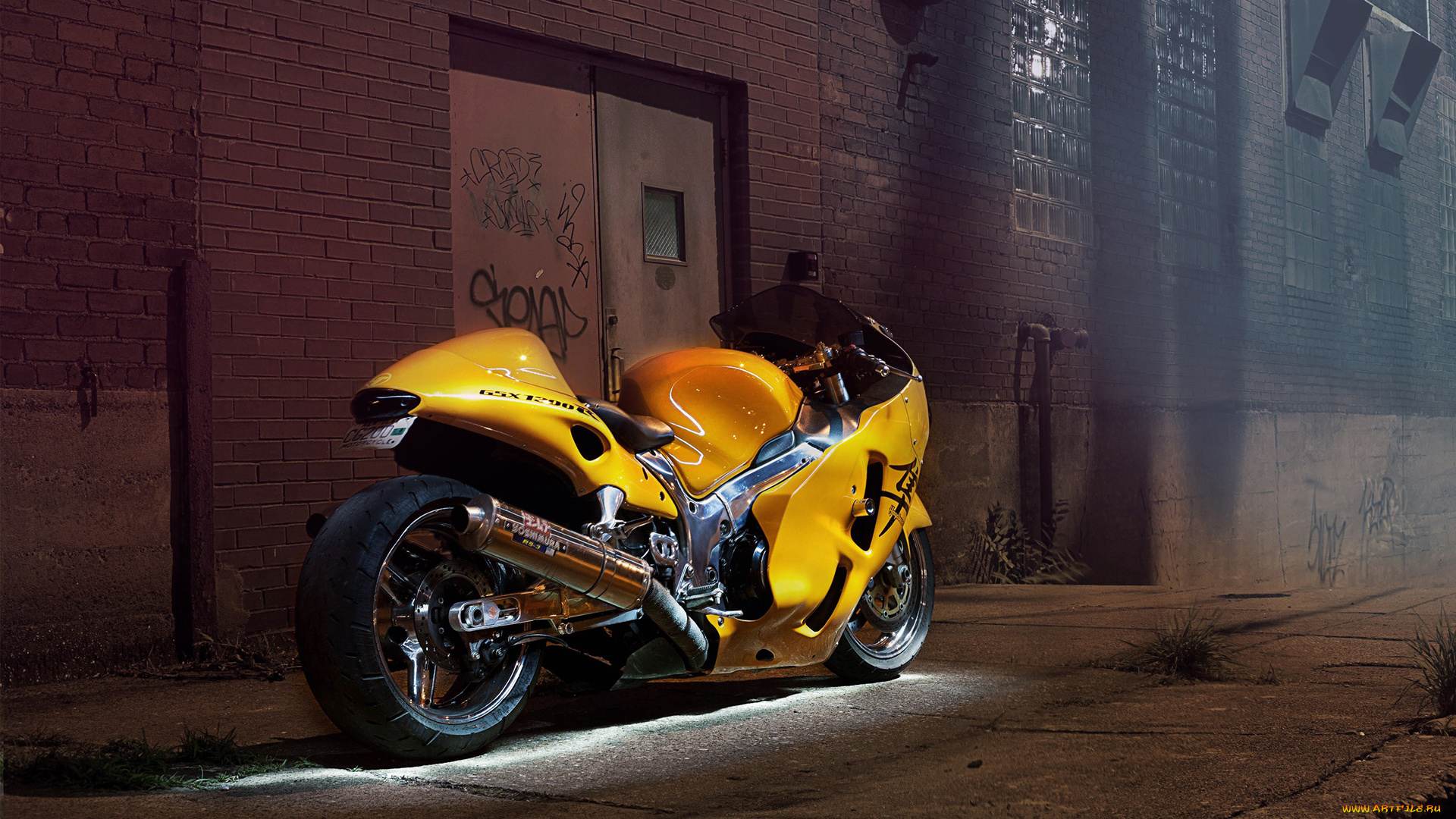 мотоцикл желтый ночь без смс
