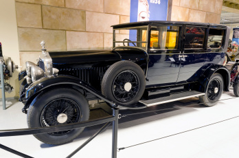 Картинка minerva+32cv+ak+landaulette+1928 автомобили выставки+и+уличные+фото история ретро автошоу выставка