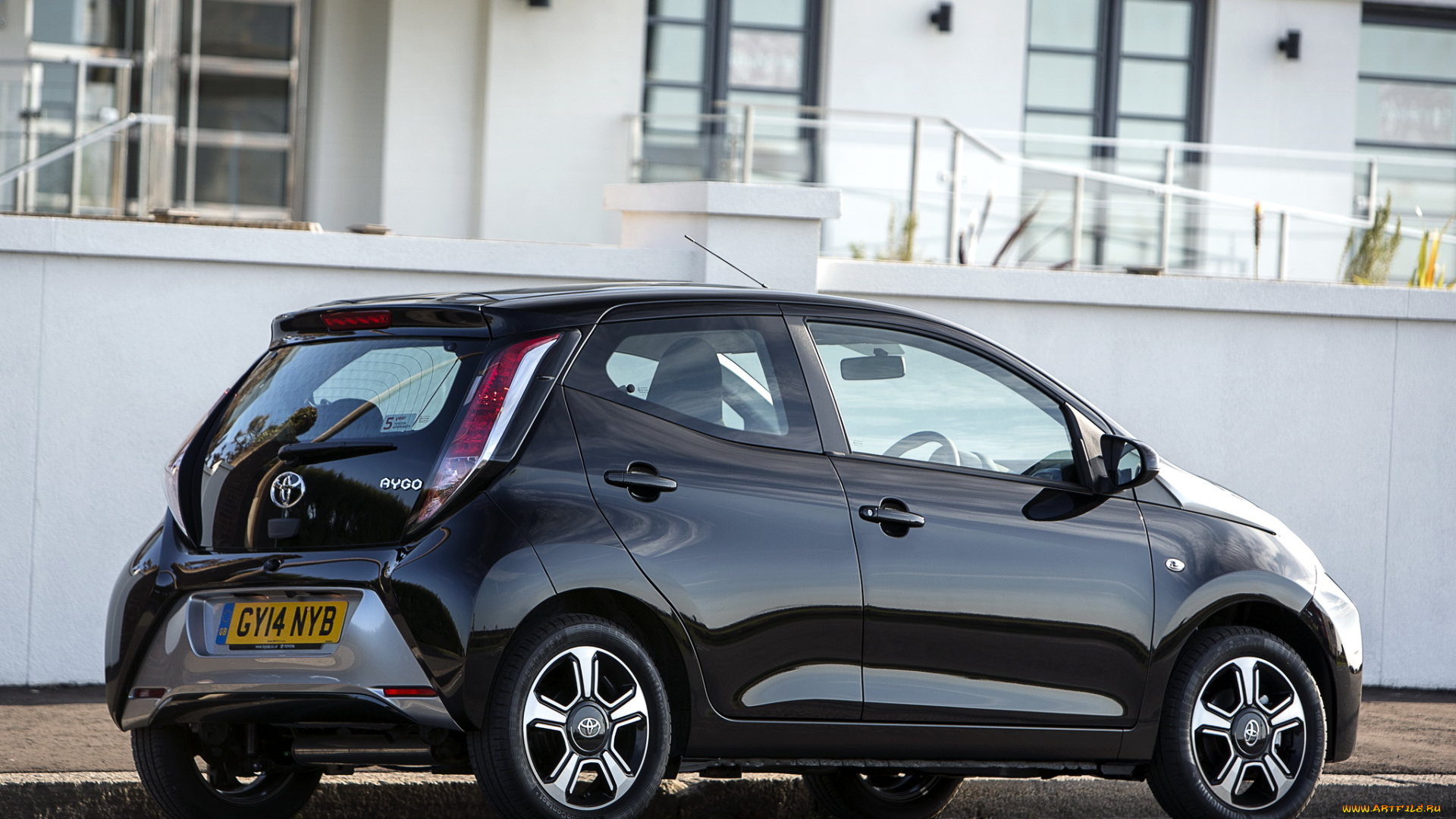 автомобили, toyota, темный, 5-door, aygo, 2014г, uk-spec