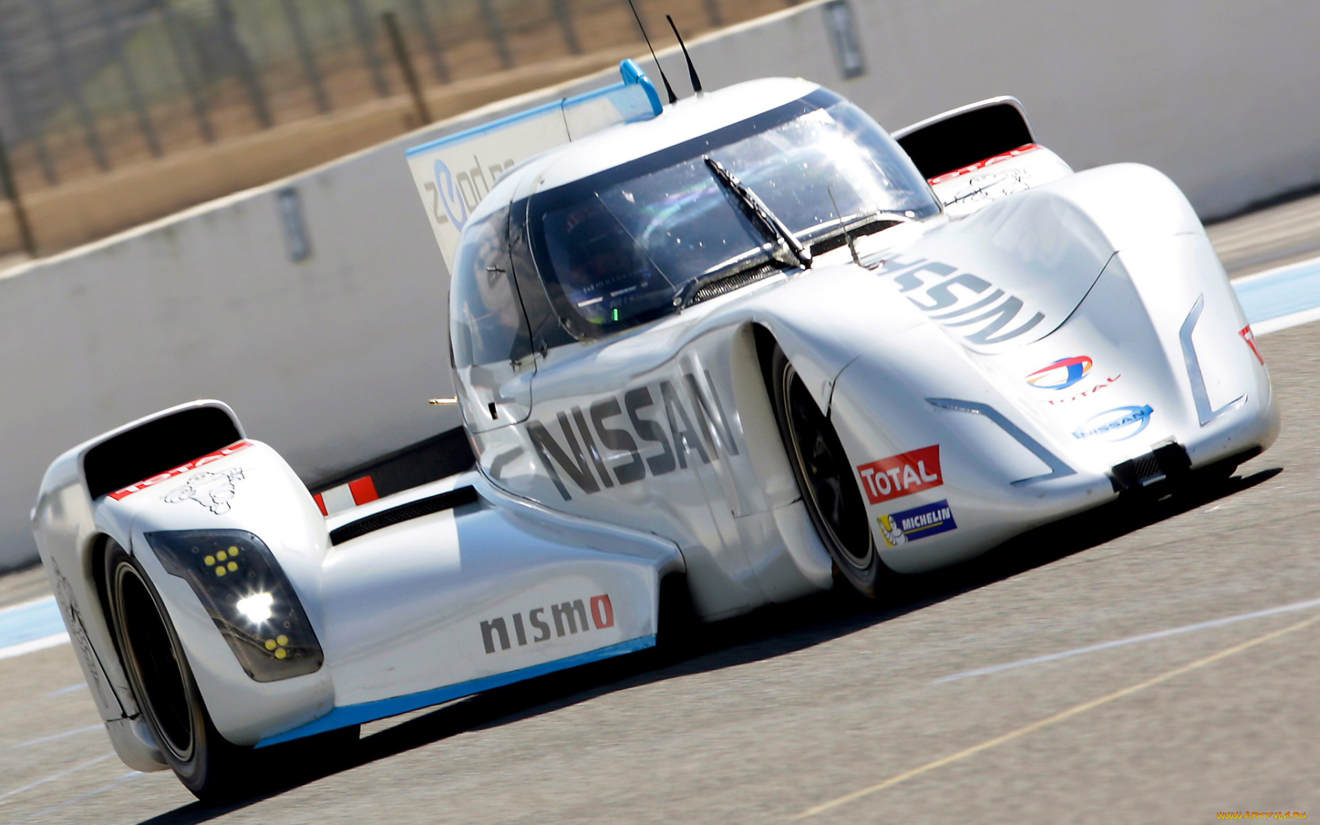 Nissan ZEOD RC