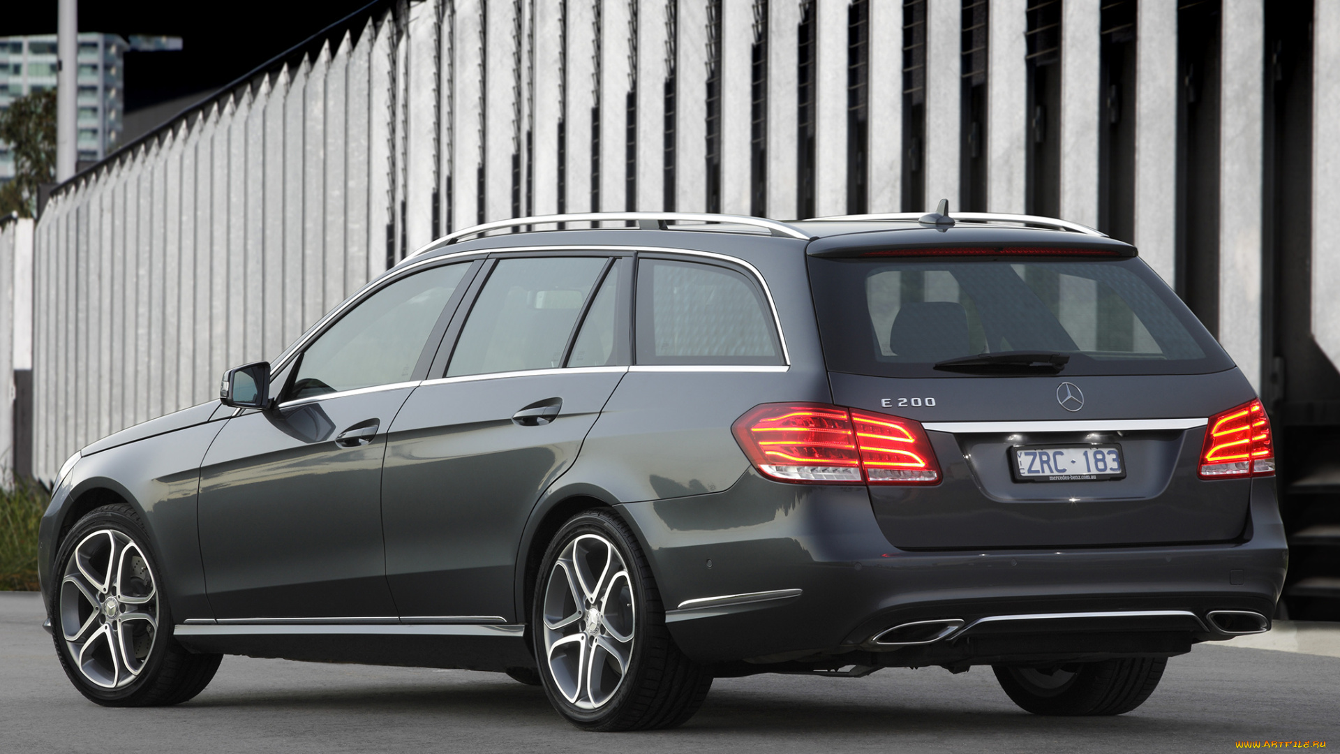 автомобили, mercedes-benz, темный, 2013г, s212, au-spec, estate, e, 200