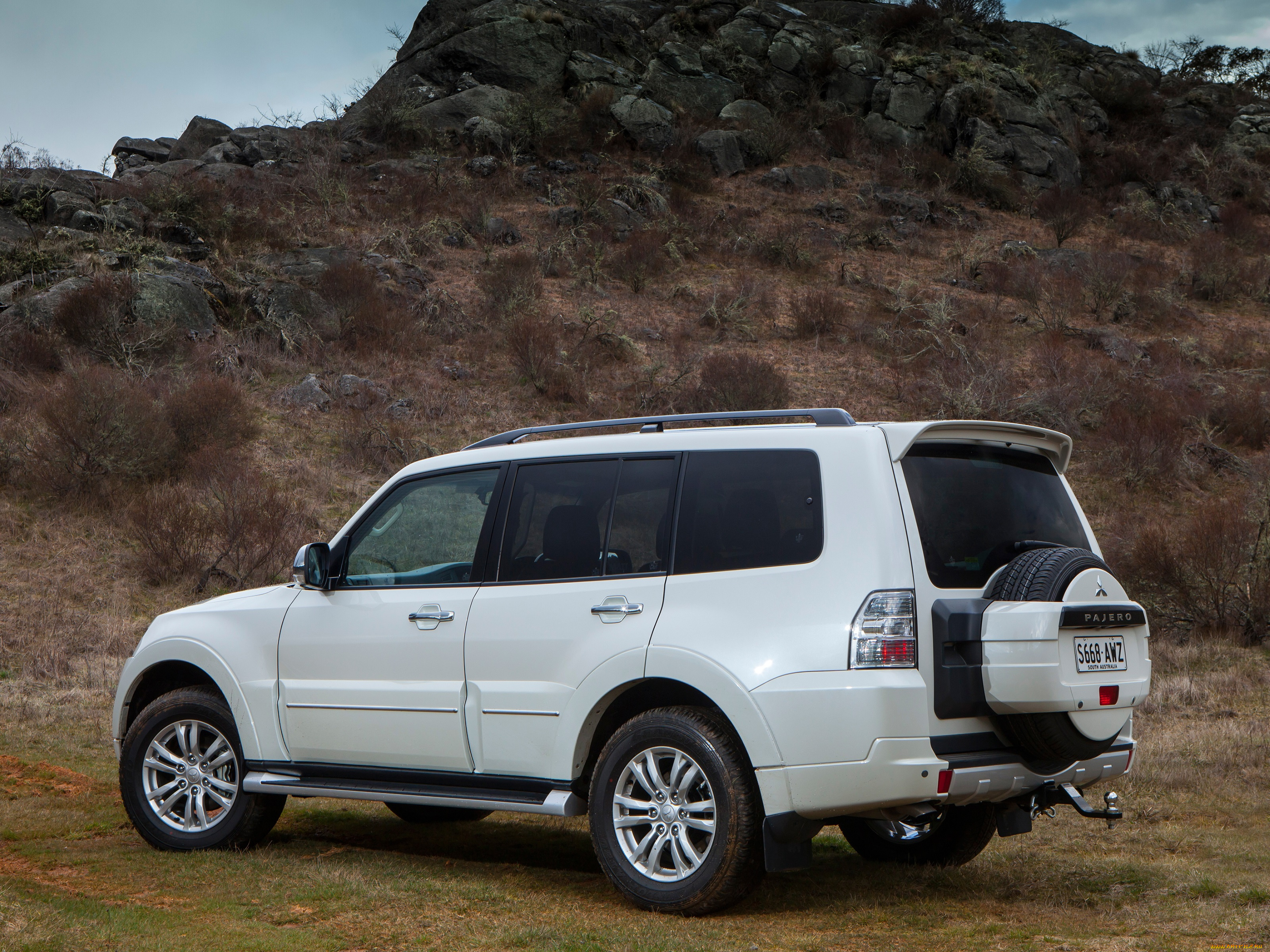 автомобили, mitsubishi, au-spec, 5-door, pajero, светлый