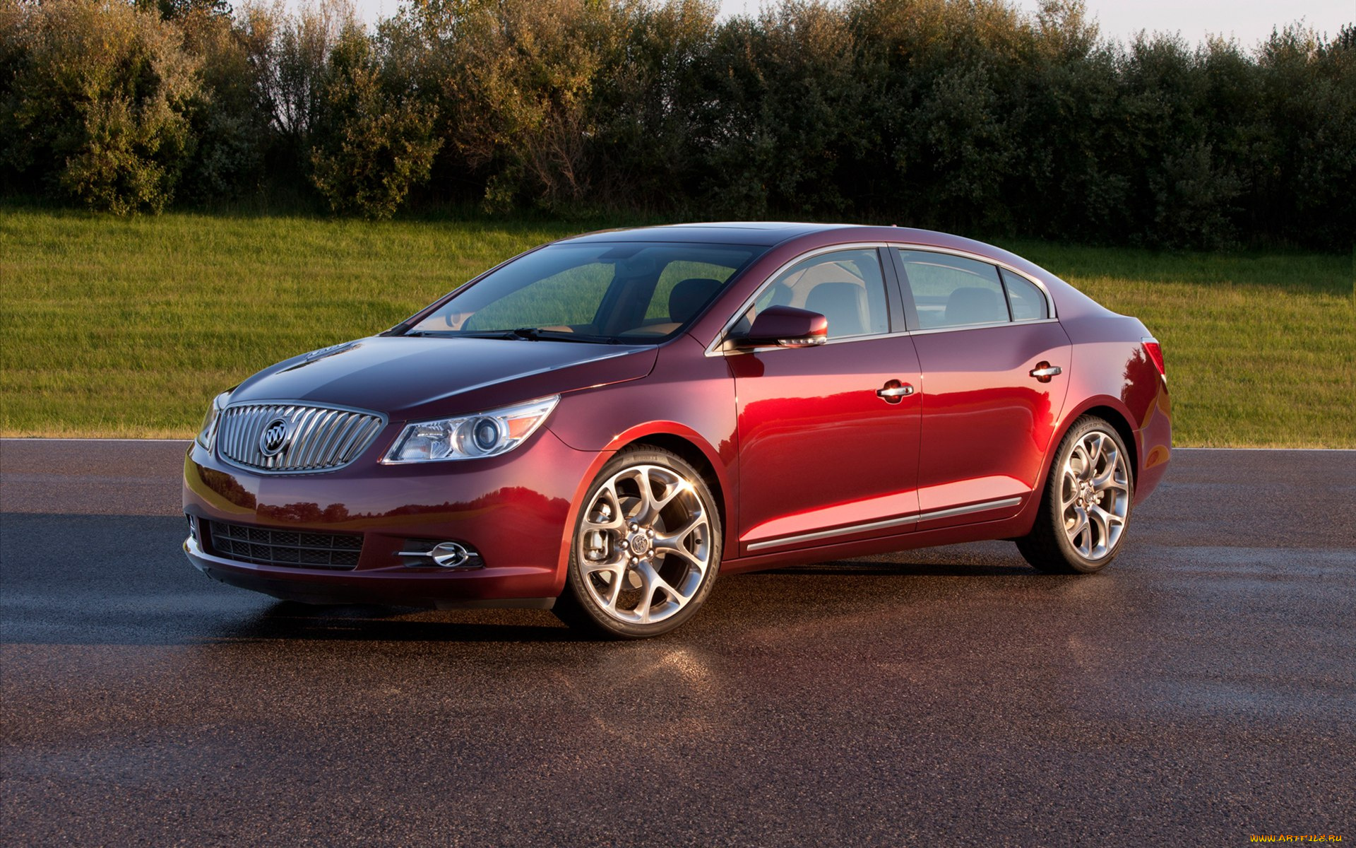 автомобили, buick, трава, дорога, красный, кусты, шоссе, бьюик, concept, gl, lacrosse, 2012