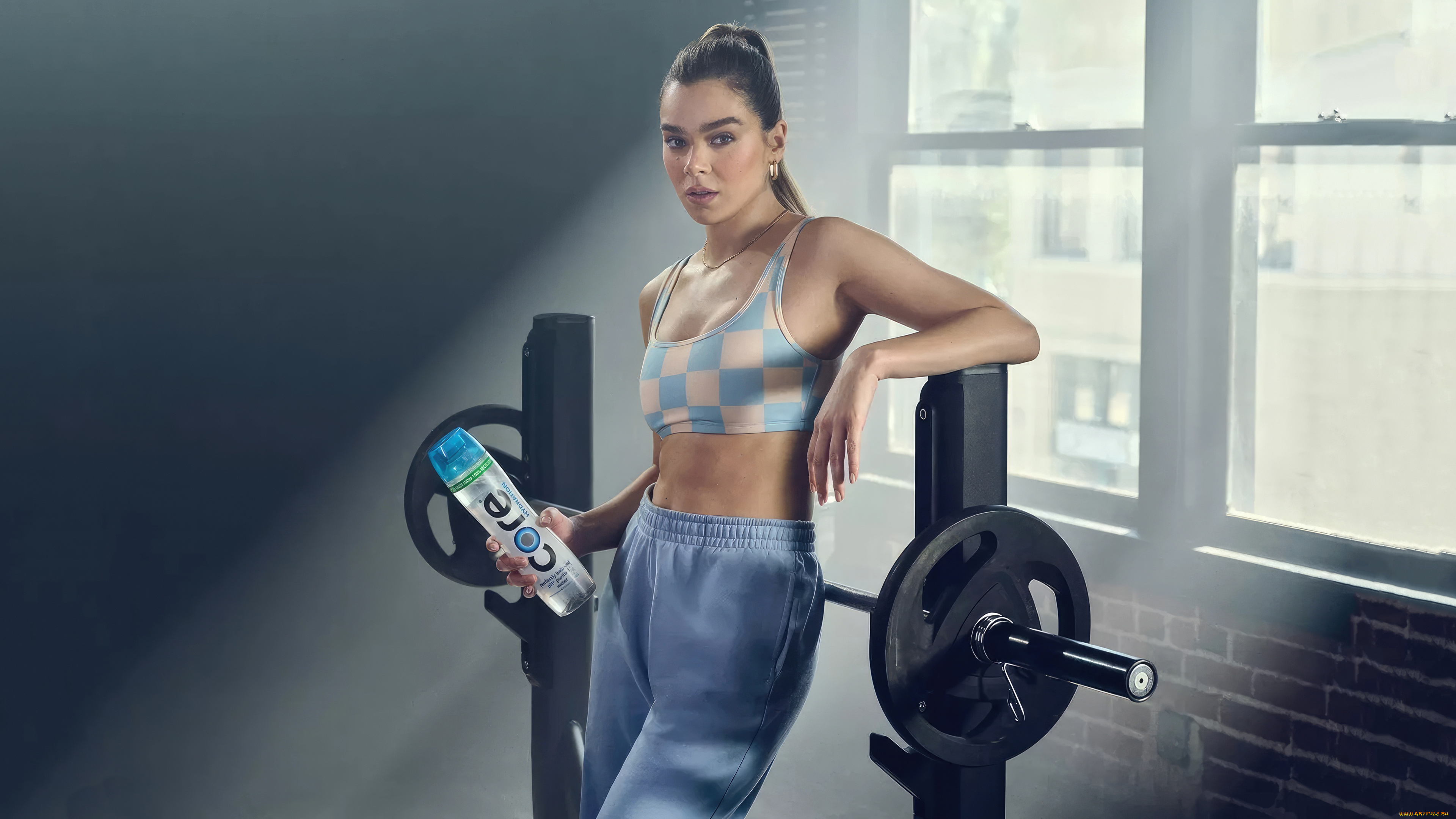 hailee, steinfeld, core, hydration, 2023, девушки, hailee, steinfeld, хейли, стейнфилд, актриса, модель, сore, hydration, спортзал, мотивация, знаменитости, вода, рекламная, кампания