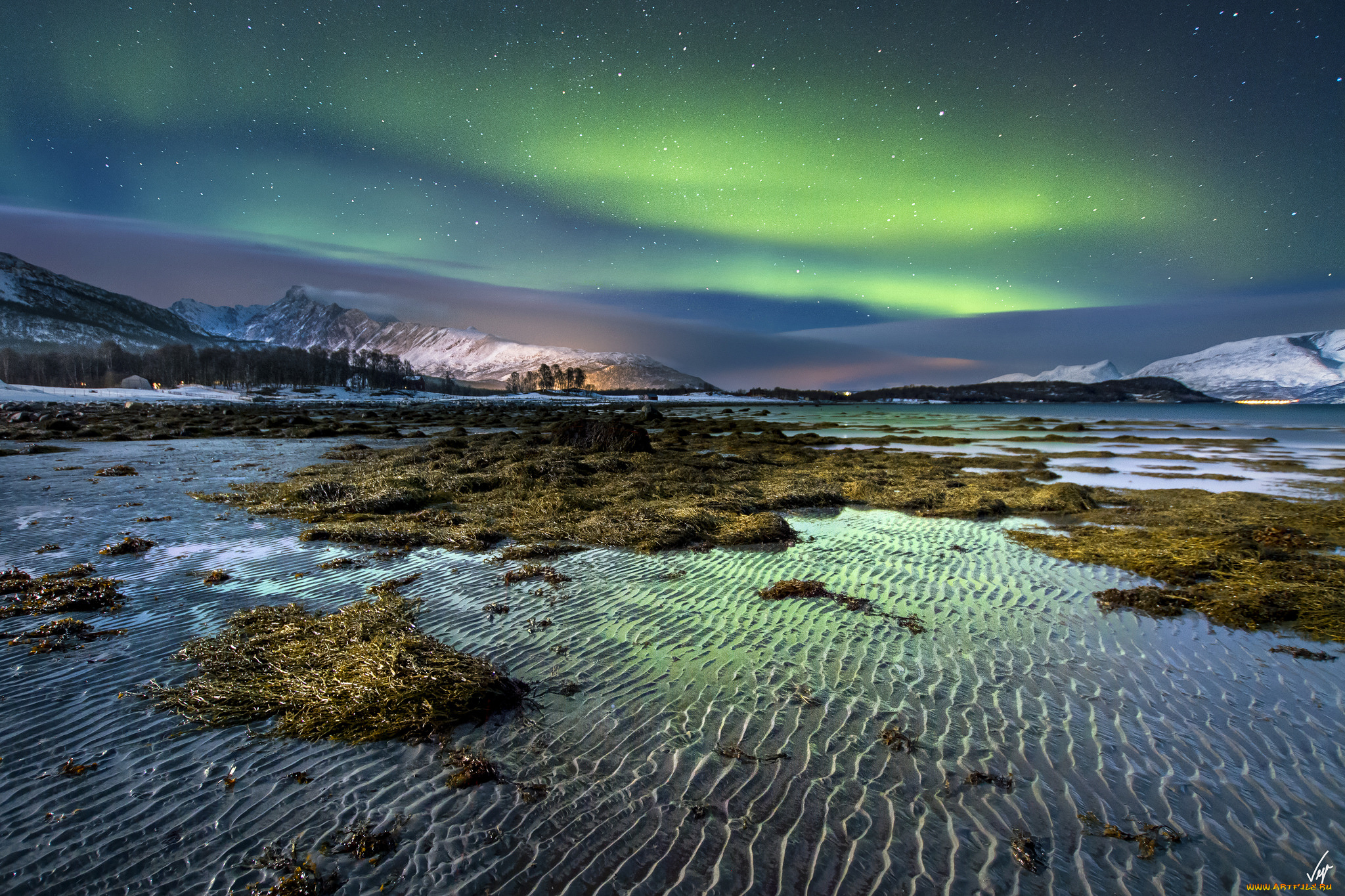 lyngen, , norway, природа, северное, сияние, ночь, равнина, снег, трава, горы, сполохи