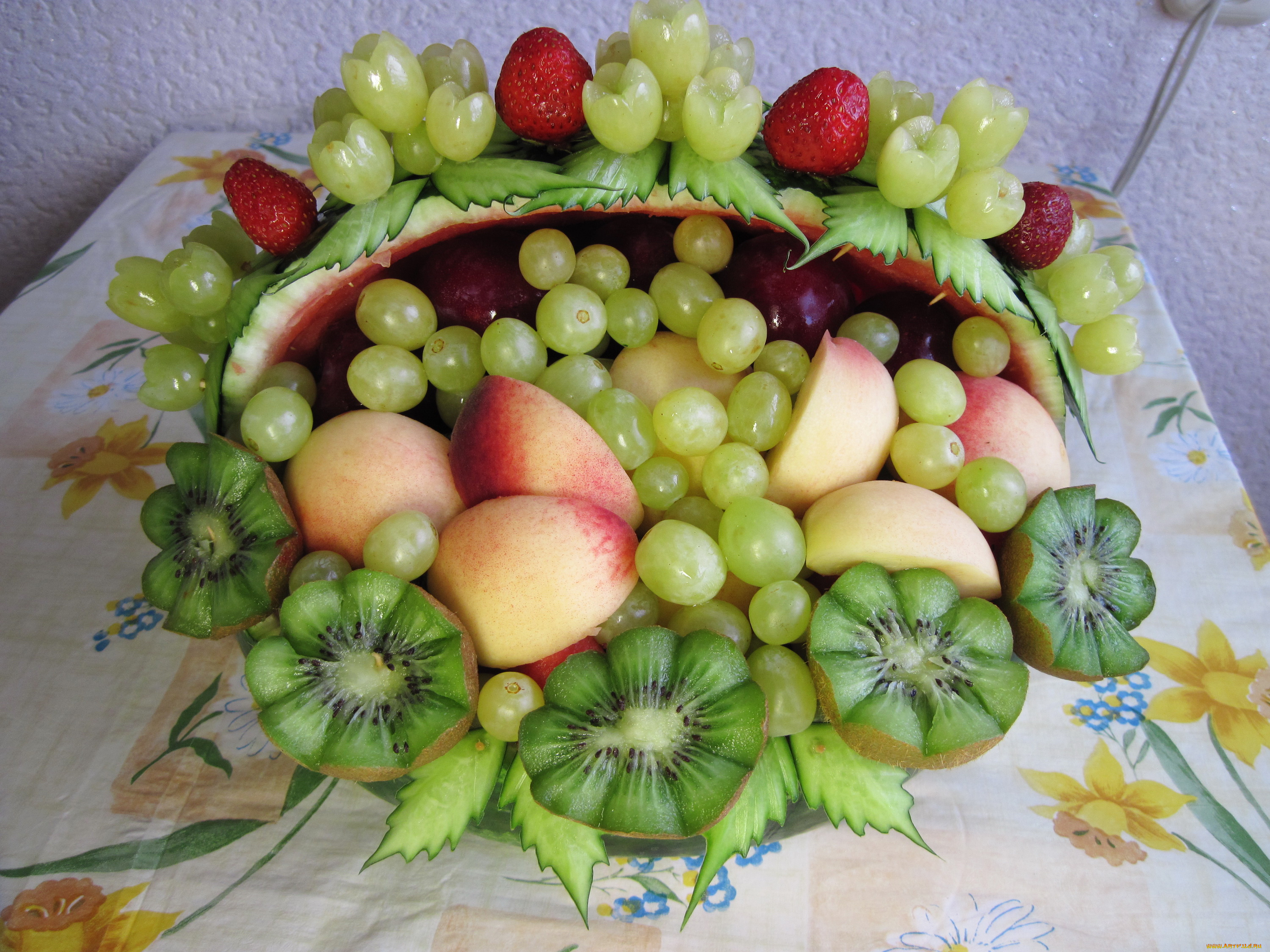 еда, фрукты, , ягоды, персики, виноград, киви, дизайн, клубника