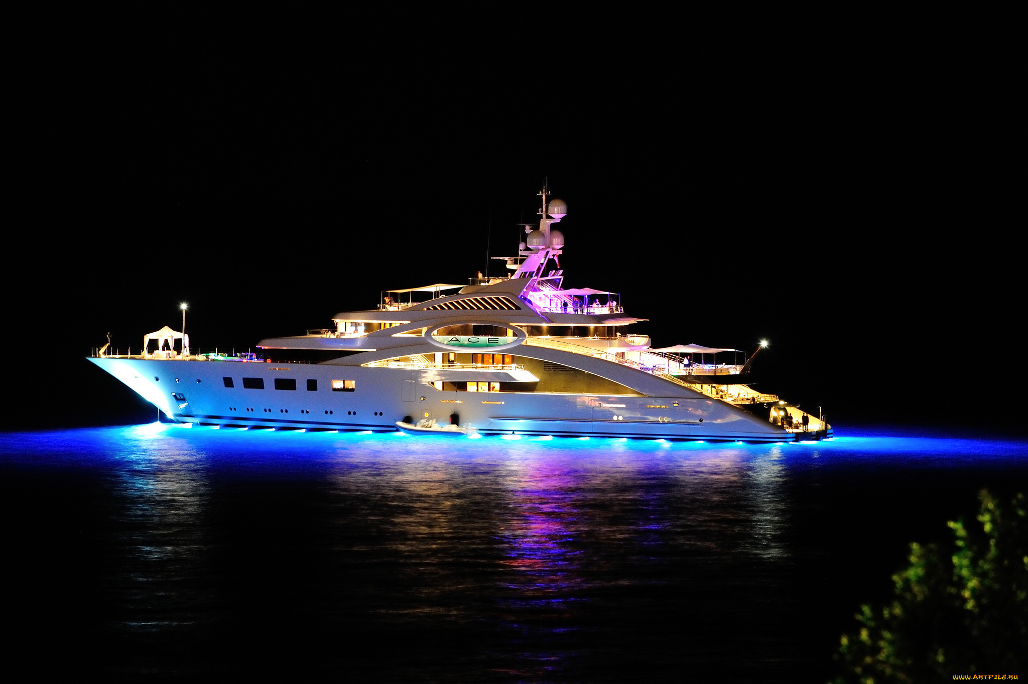 корабли, Яхты, yachts, mega, yacht, ночь, огни, ace, superyacht, море, вечер, яхта, мега, супер, night