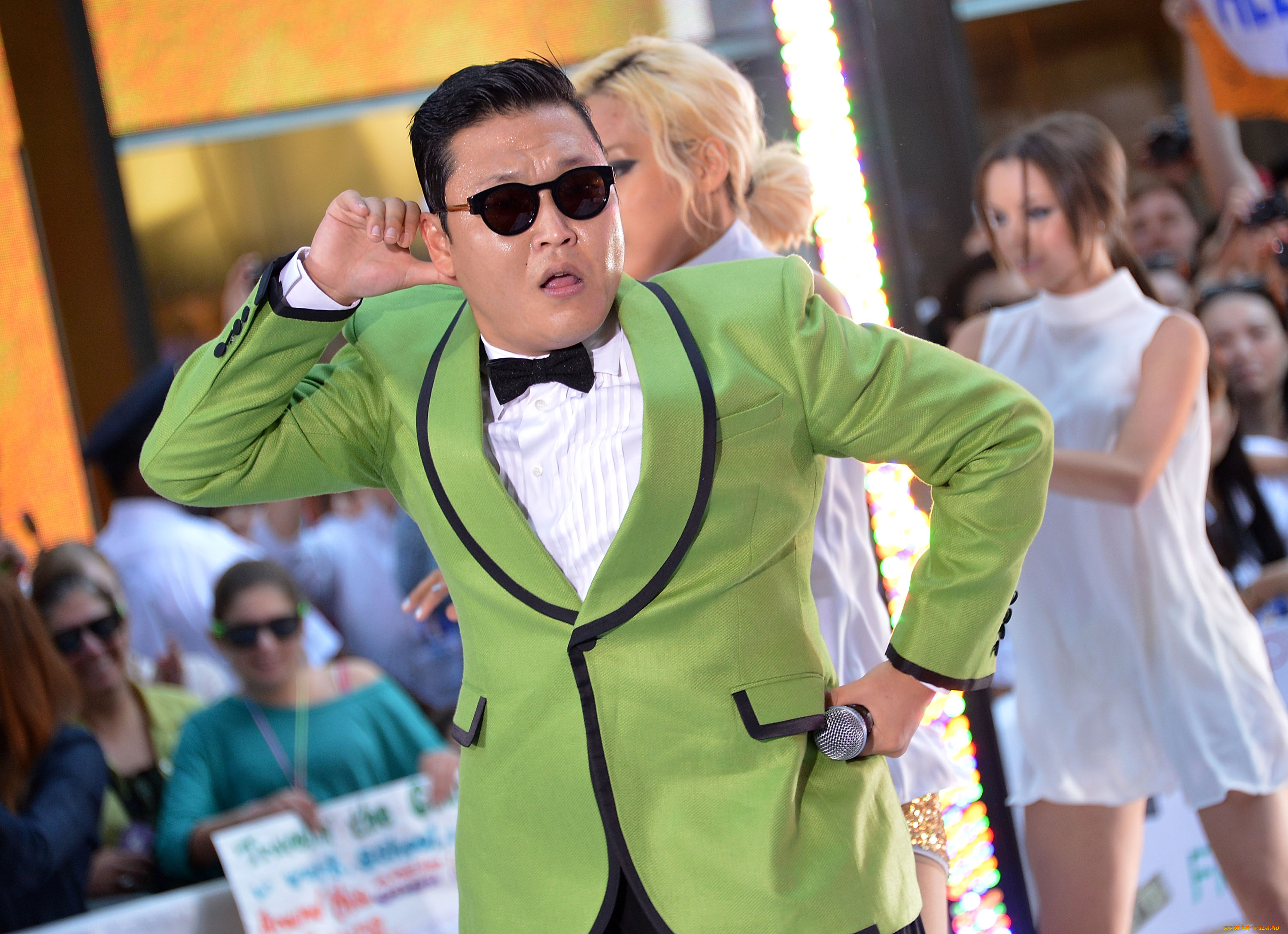 Музыка psy. Psy певец. Псай гангнам стайл. Псай Gentleman. Псай бой.