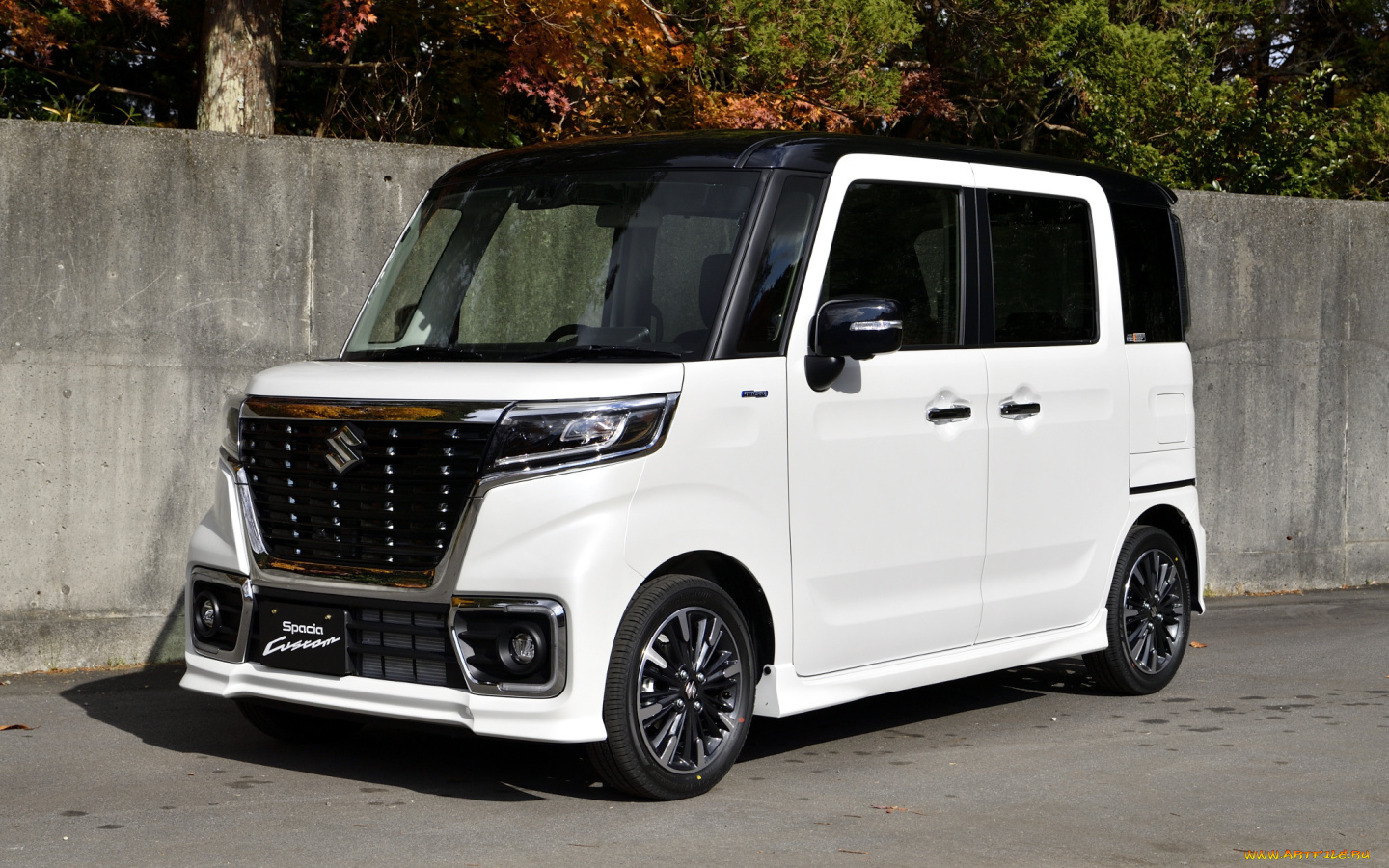 Suzuki Spacia Custom Hybrid Turbo 4wd