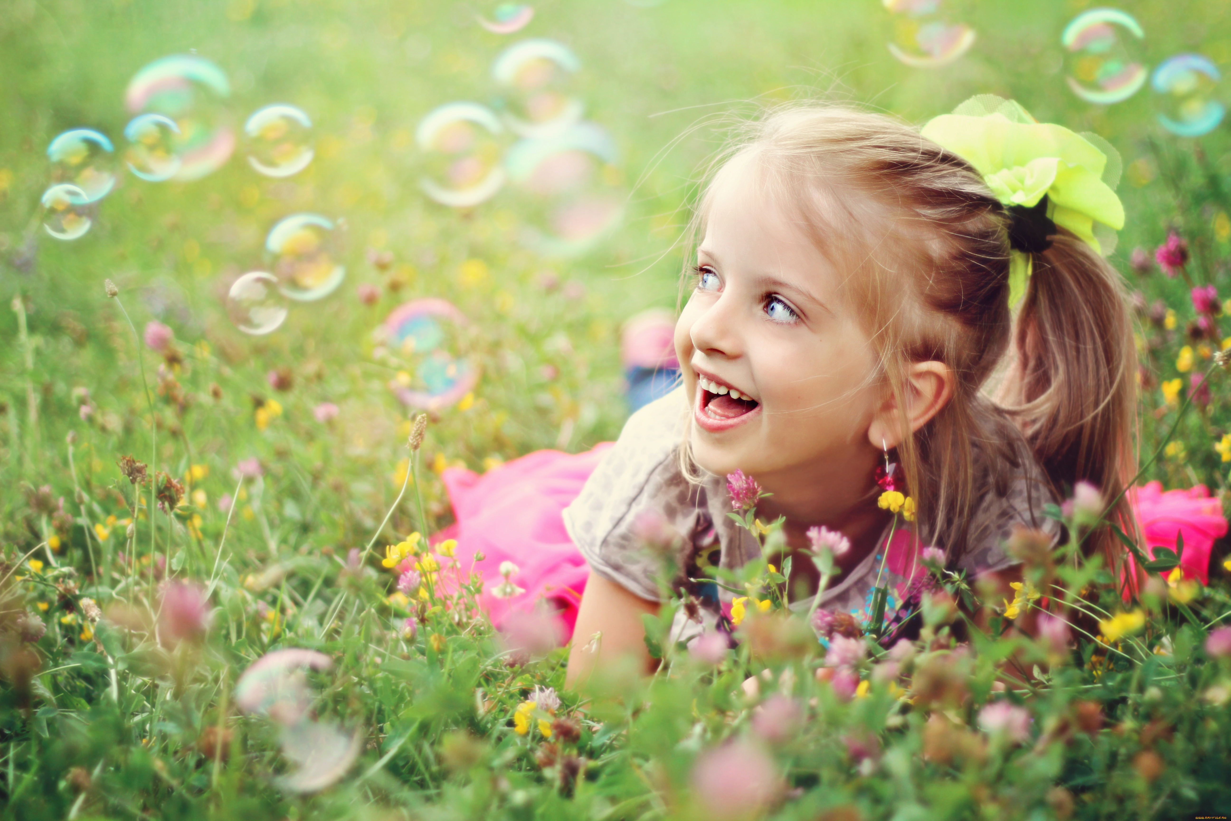 разное, дети, девочка, пузыри, трава, цветы