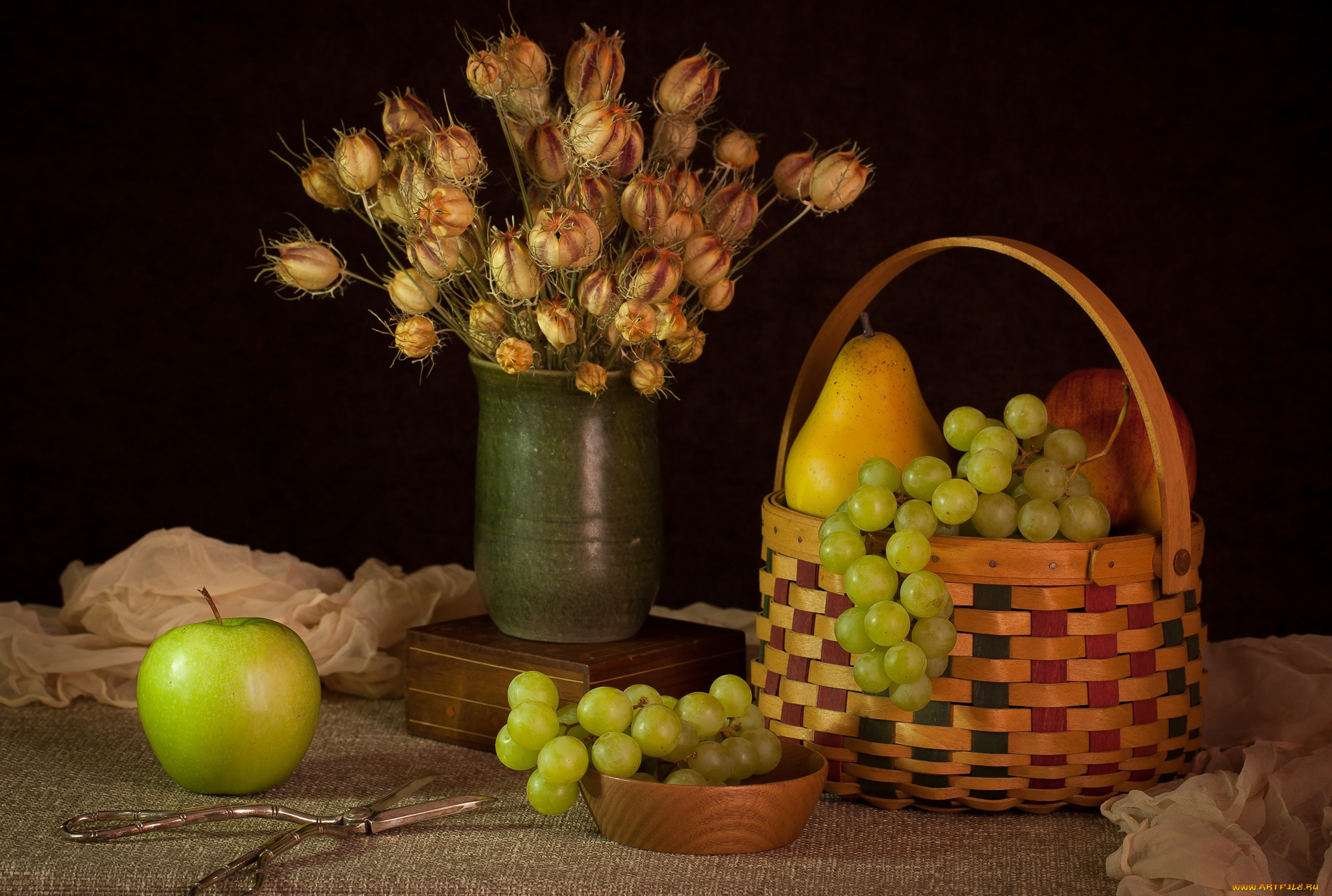 еда, натюрморт, яблоко, виноград, груша