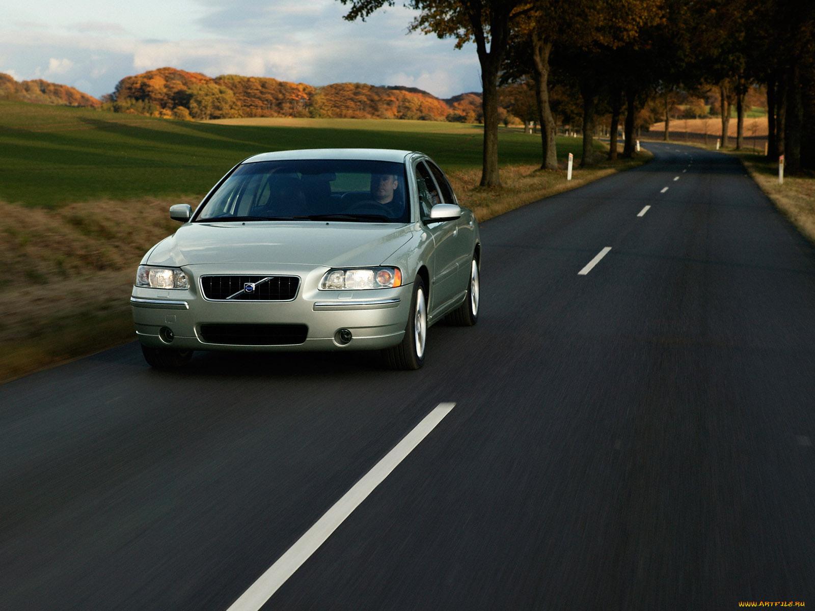 автомобили, volvo