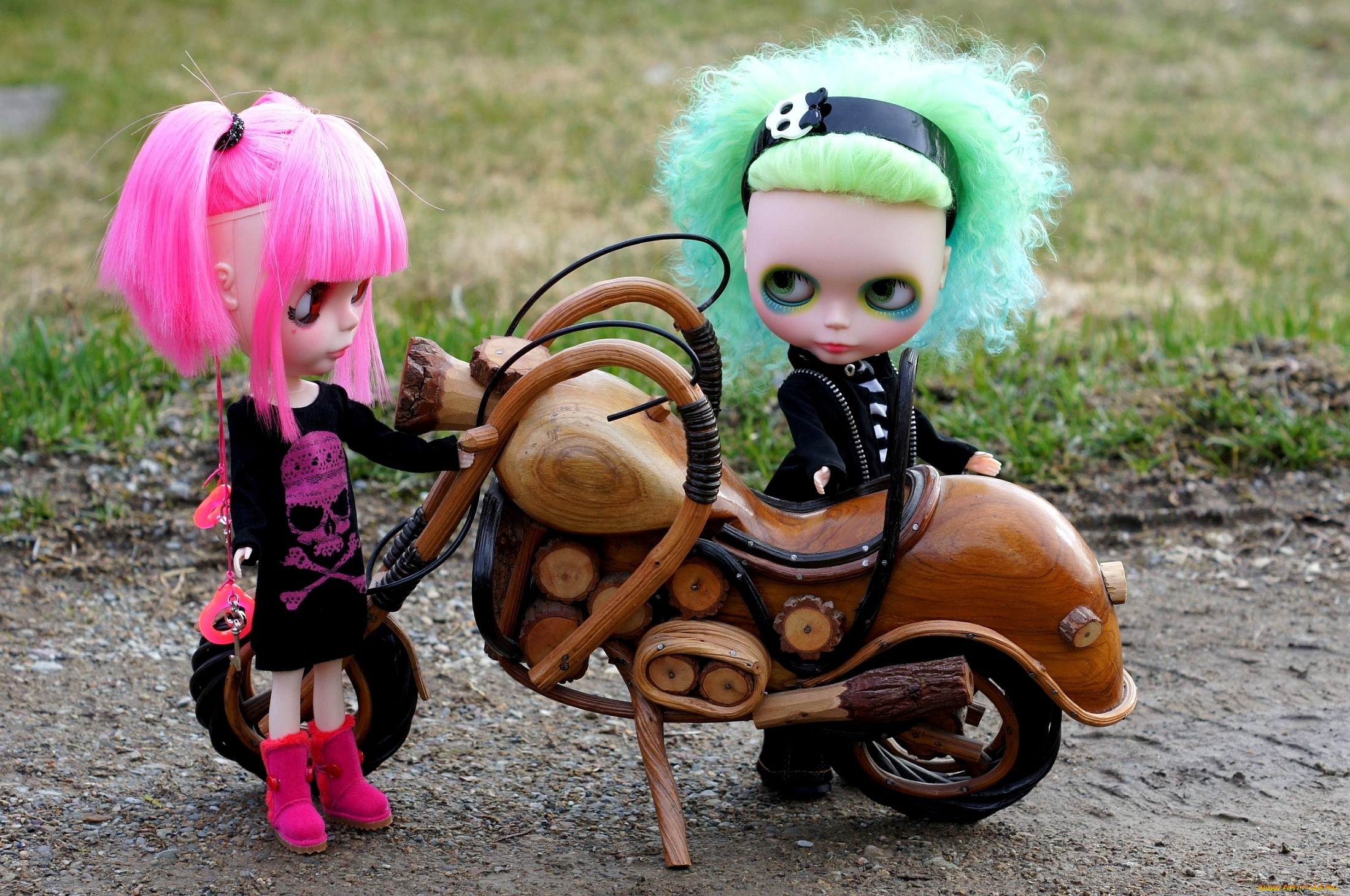 разное, игрушки, мотоцикл, куклы